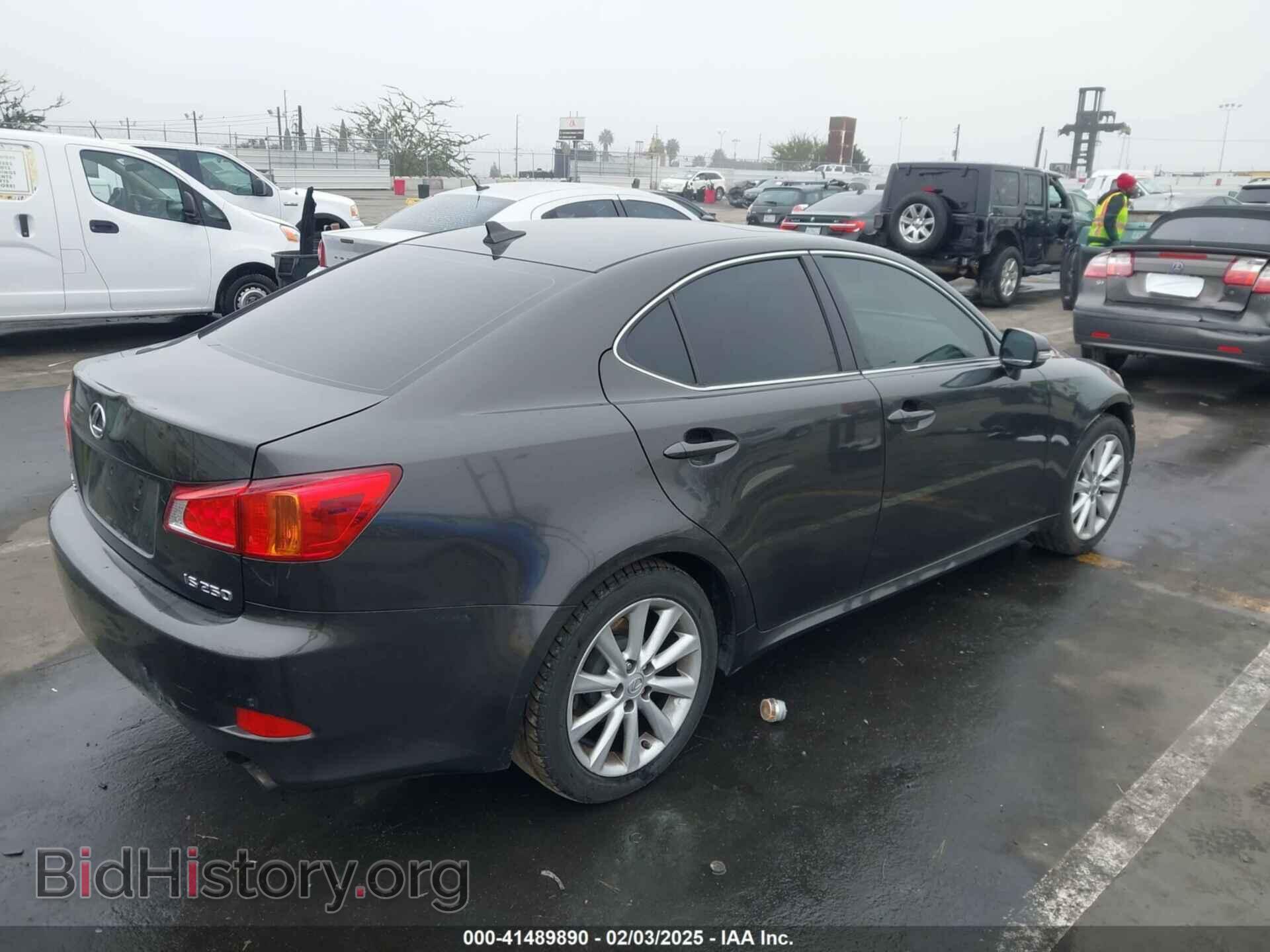 2010 LEXUS IS 250 - VIN: JTHBF5C2XA5111756 - Photo 4