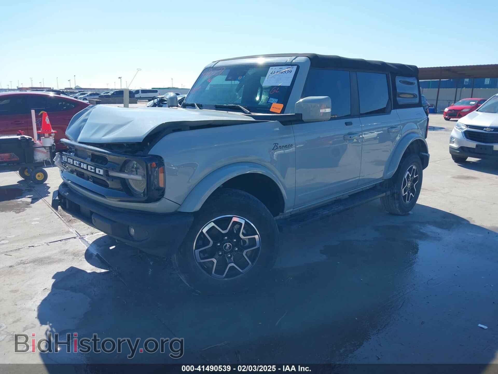 2021 FORD BRONCO - VIN: 1FMDE5BHXMLB06040 - Photo 2