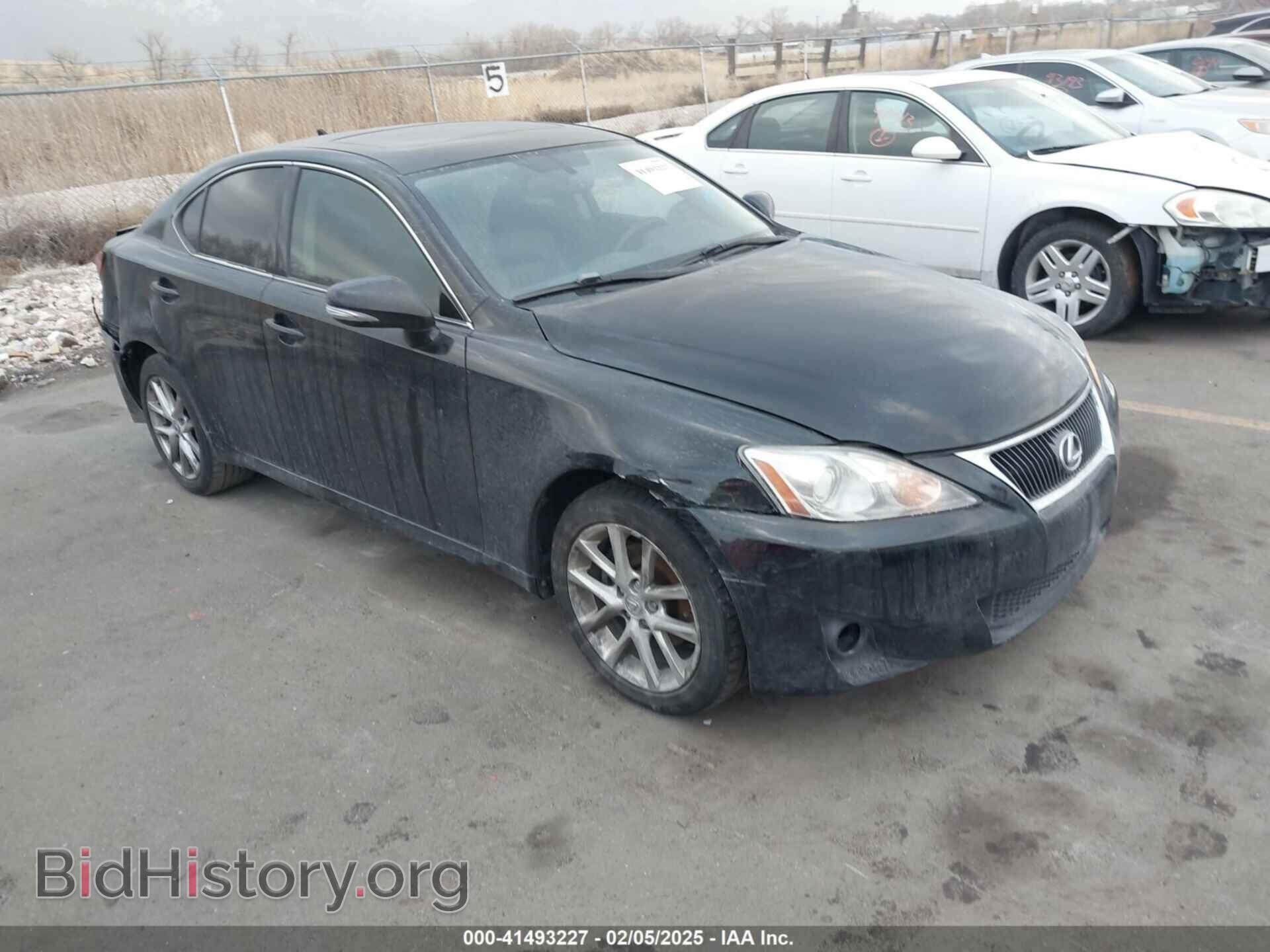 Фотография JTHCF5C20B5046664 - LEXUS IS 250 2011