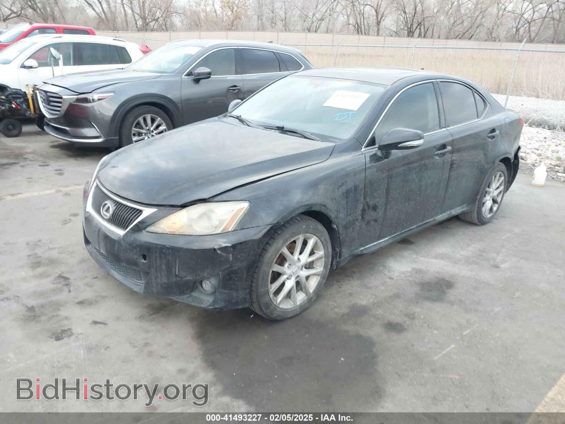2011 LEXUS IS 250 - VIN: JTHCF5C20B5046664 - Photo 2