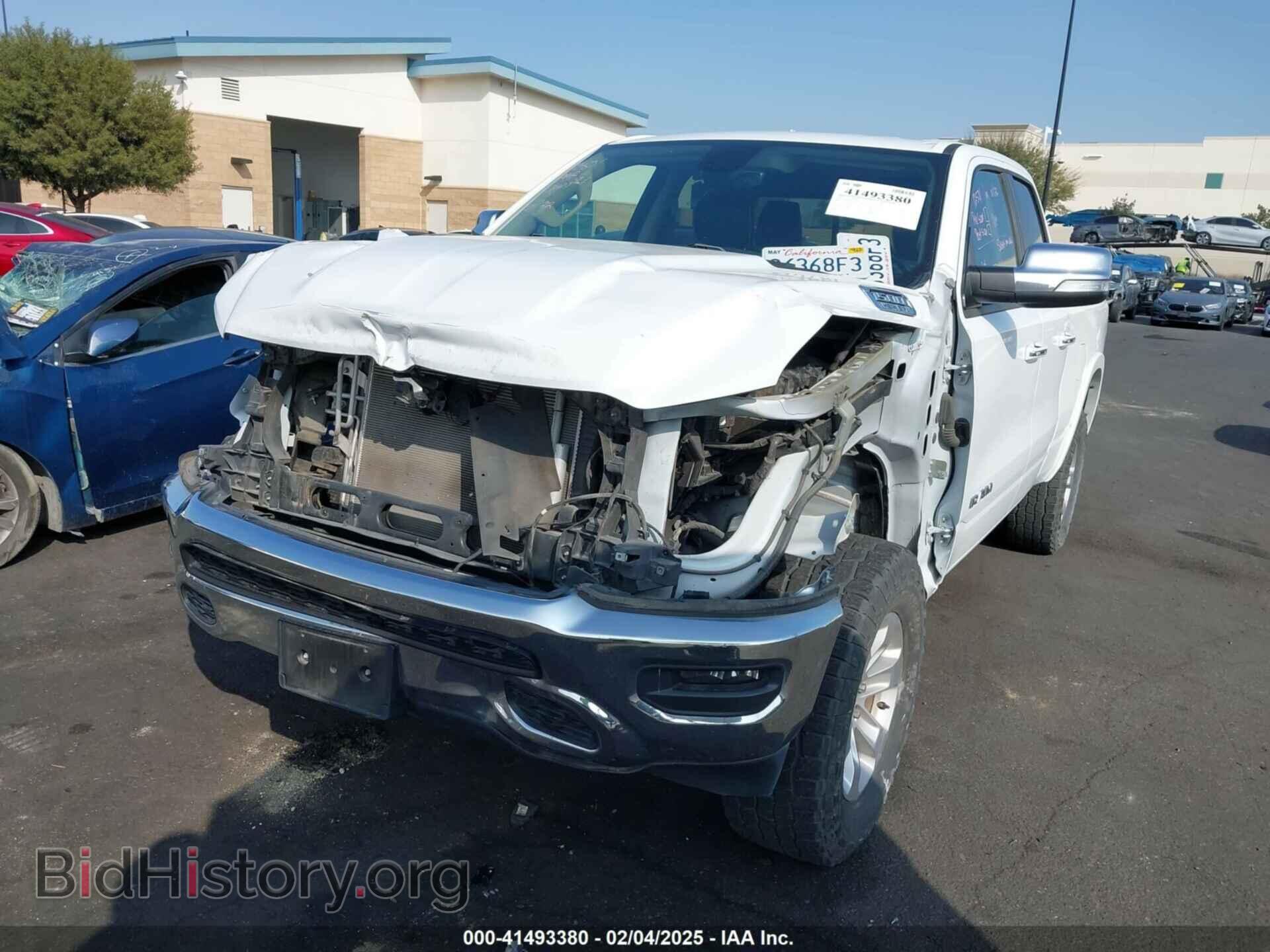 2020 RAM 1500 - VIN: 1C6SRFDT0LN253615 - Фото 2