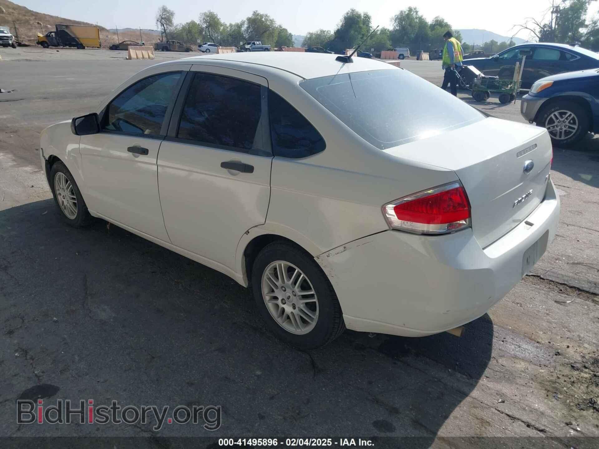 2011 FORD FOCUS - VIN: 1FAHP3FN1BW152748 - Фото 3