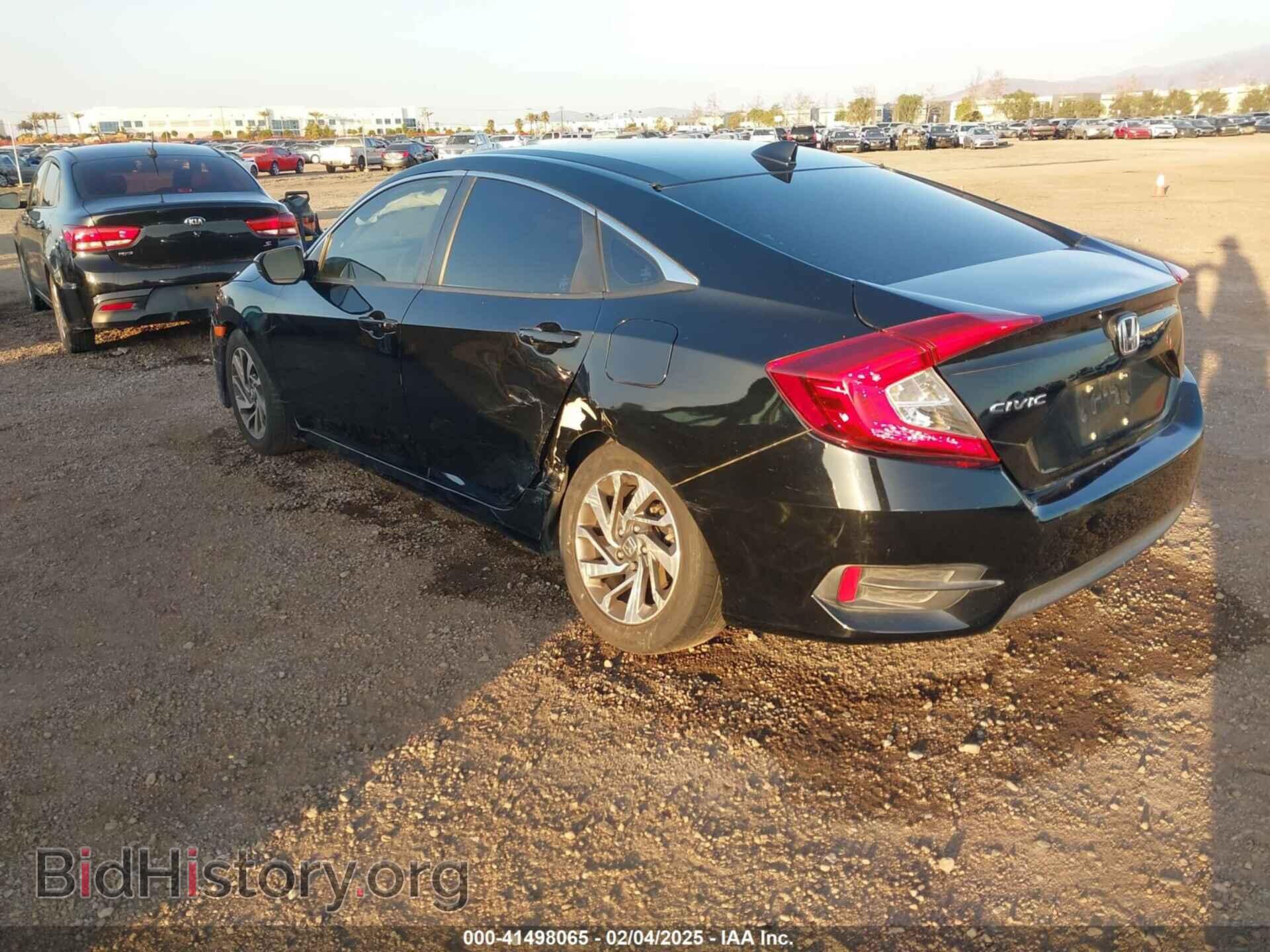 2018 HONDA CIVIC - VIN: 2HGFC2F79JH576153 - Фото 3
