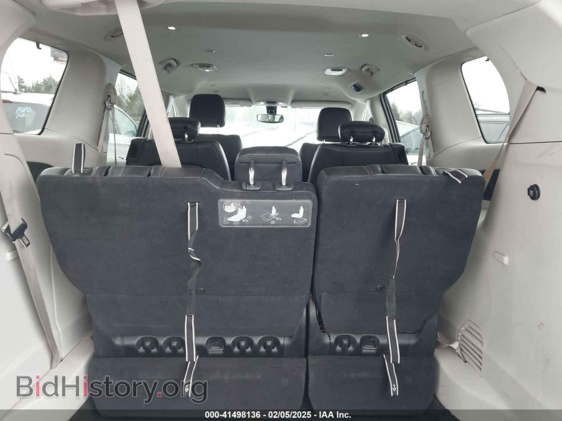2019 CHRYSLER PACIFICA - VIN: 2C4RC1BG7KR626278 - Фото 8