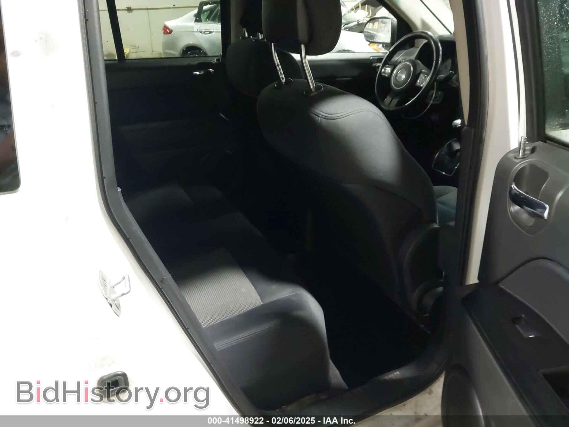 2011 JEEP COMPASS - VIN: 1J4NF1FB5BD244462 - Фото 8