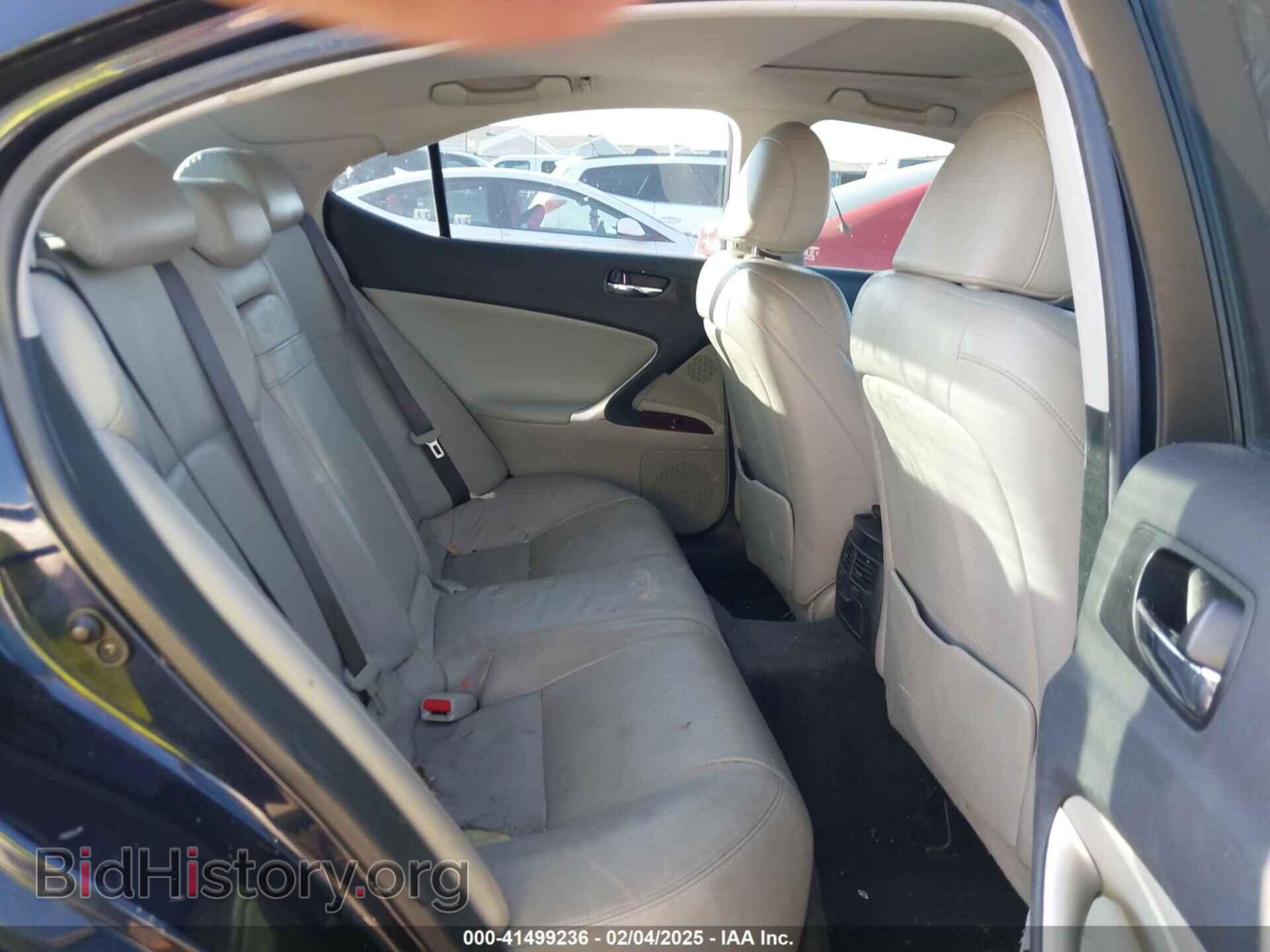 2007 LEXUS IS 350 - VIN: JTHBE262172009642 - Фото 8