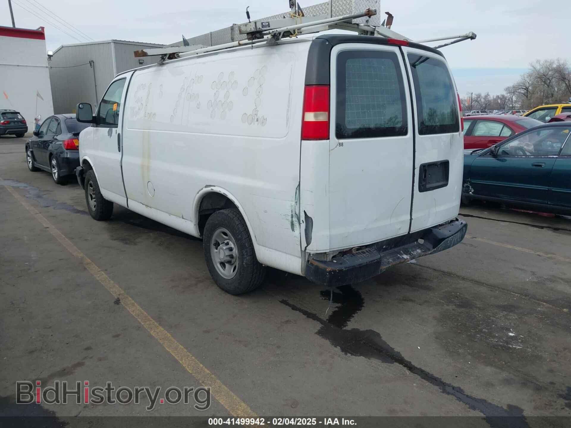 2007 CHEVROLET EXPRESS - VIN: 1GCGG25VX71142791 - Фото 3