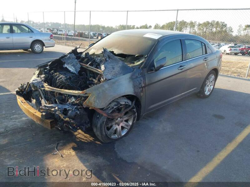 2012 Chrysler 200 (VIN 1C3CCBBB0CN300020) — фото 2 из 12