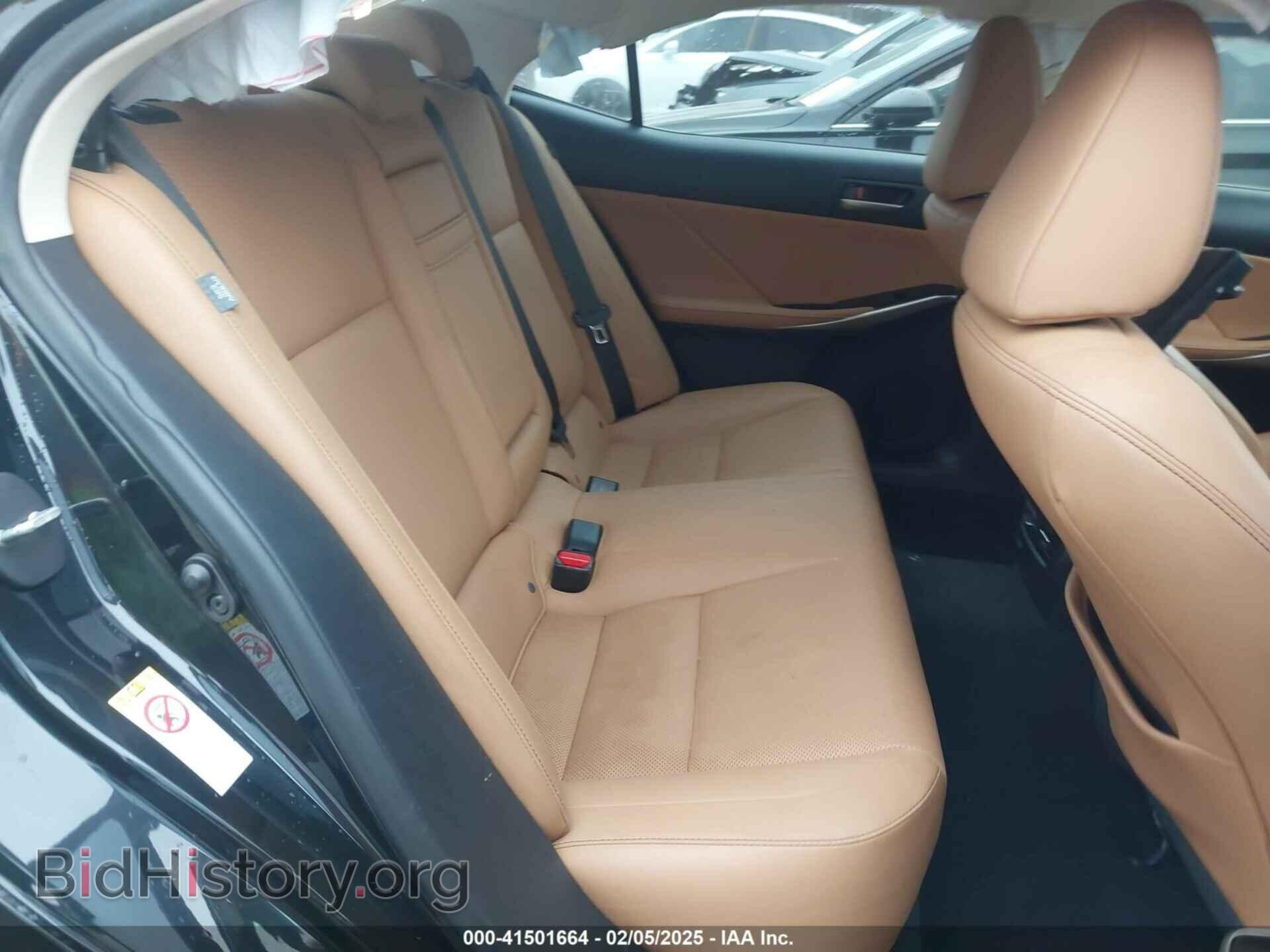 2017 LEXUS IS 200T - VIN: JTHBA1D24H5060254 - Фото 8