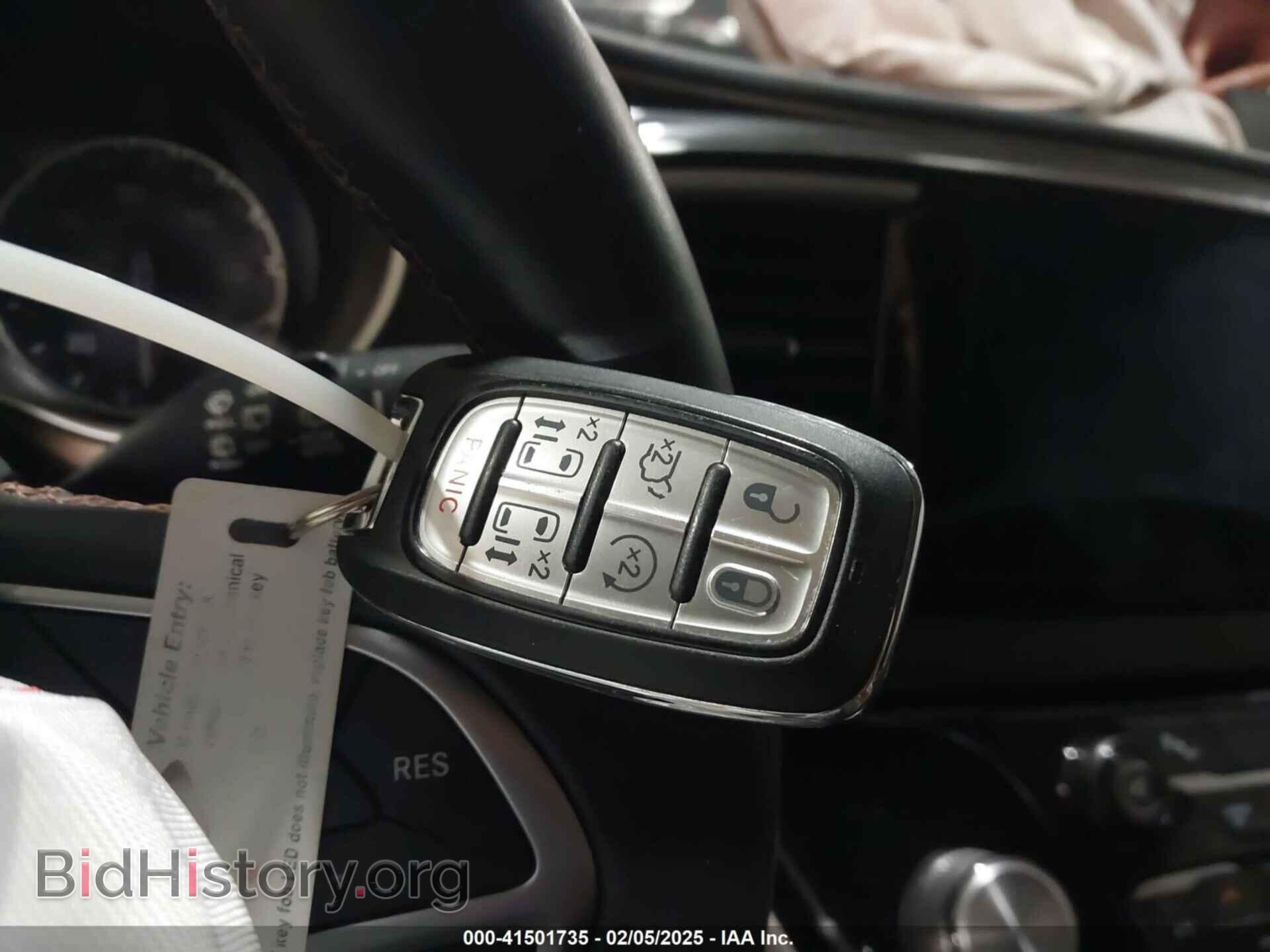 2017 CHRYSLER PACIFICA - VIN: 2C4RC1BG2HR593473 - Photo 11