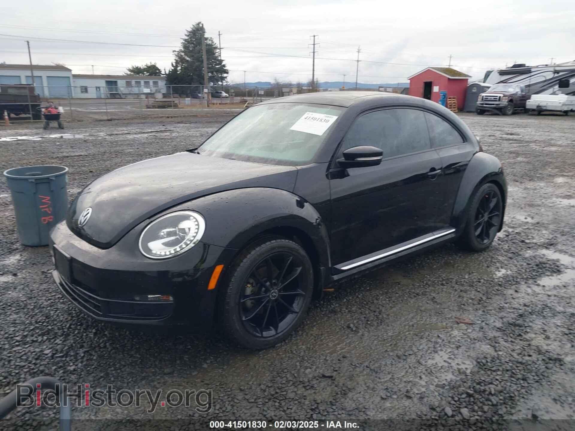 2014 VOLKSWAGEN BEETLE - VIN: 3VWJP7AT3EM608906 - Фото 2