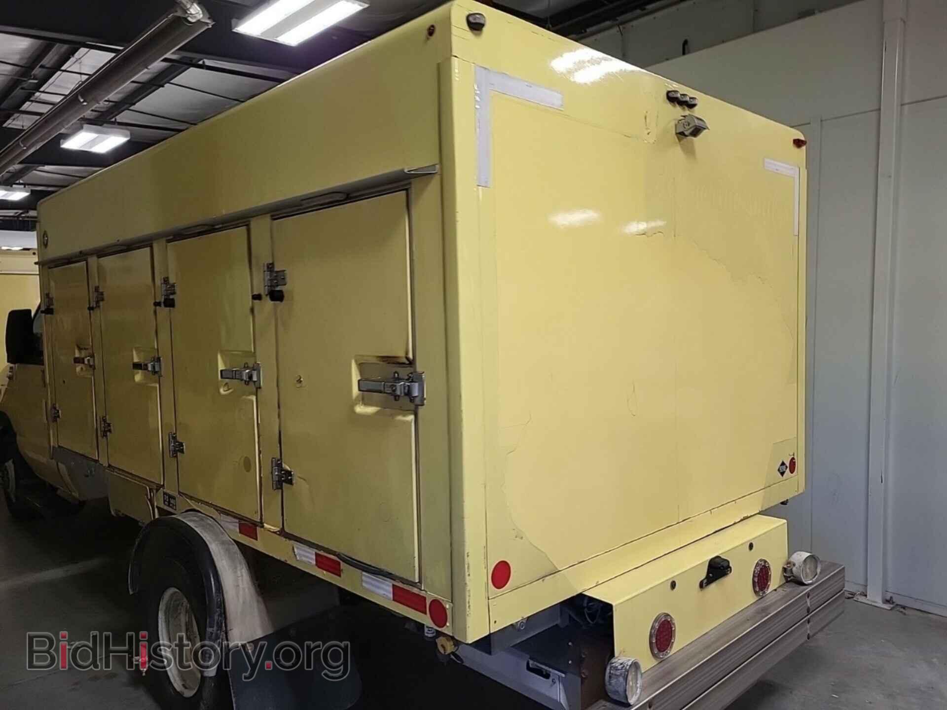 2019 FORD ECONOLINE - VIN: 1FDXE4FS7KDC19352 - Фото 8