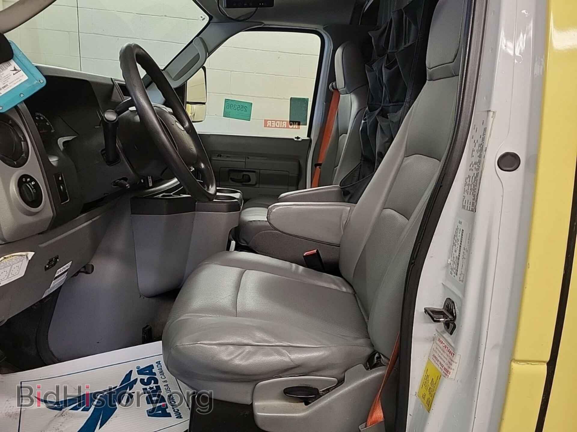 2018 FORD ECONOLINE - VIN: 1FDXE4FS3JDC33201 - Фото 13