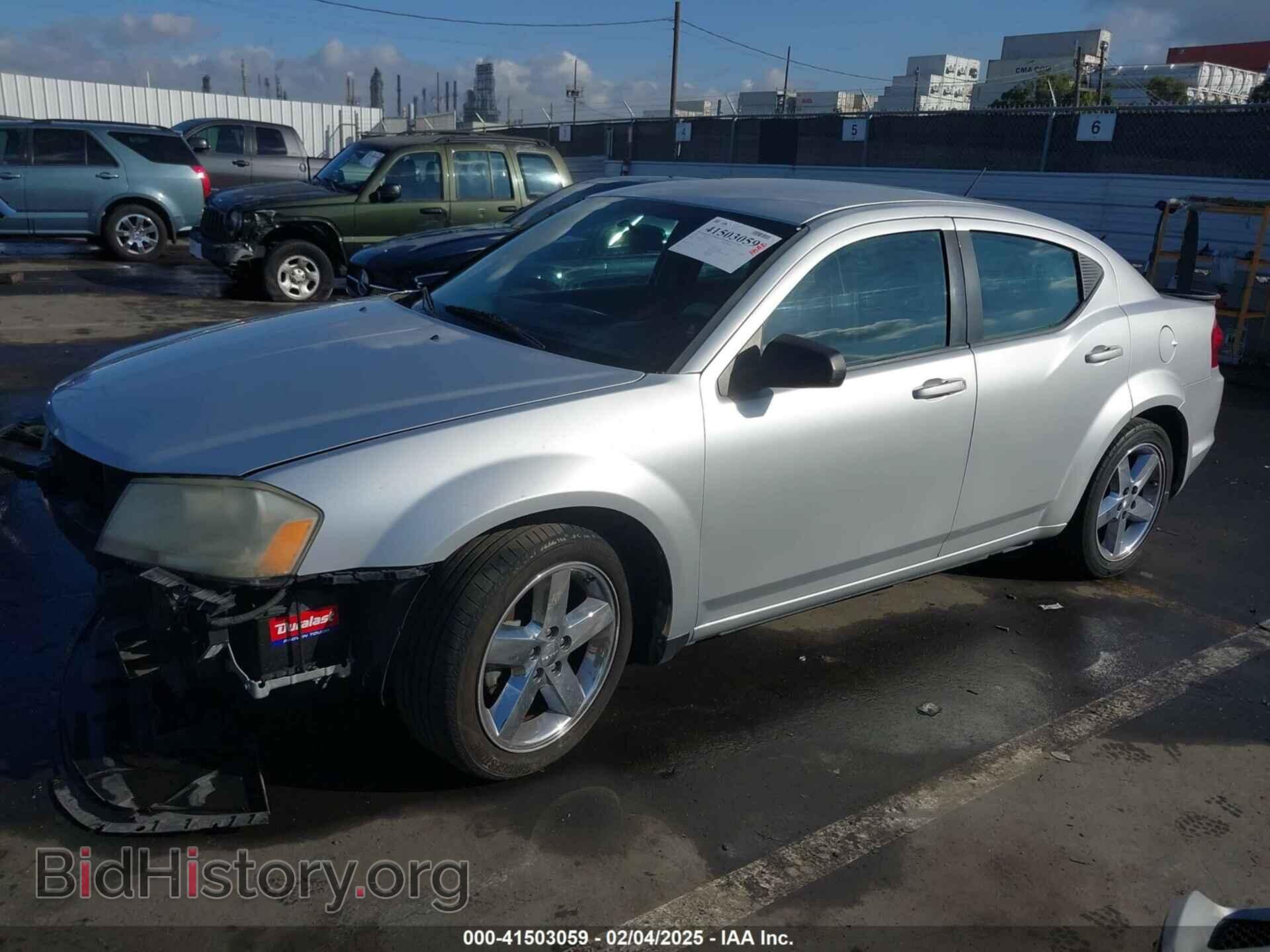 2011 DODGE AVENGER - VIN: 1B3BD4FBXBN591829 - Photo 2