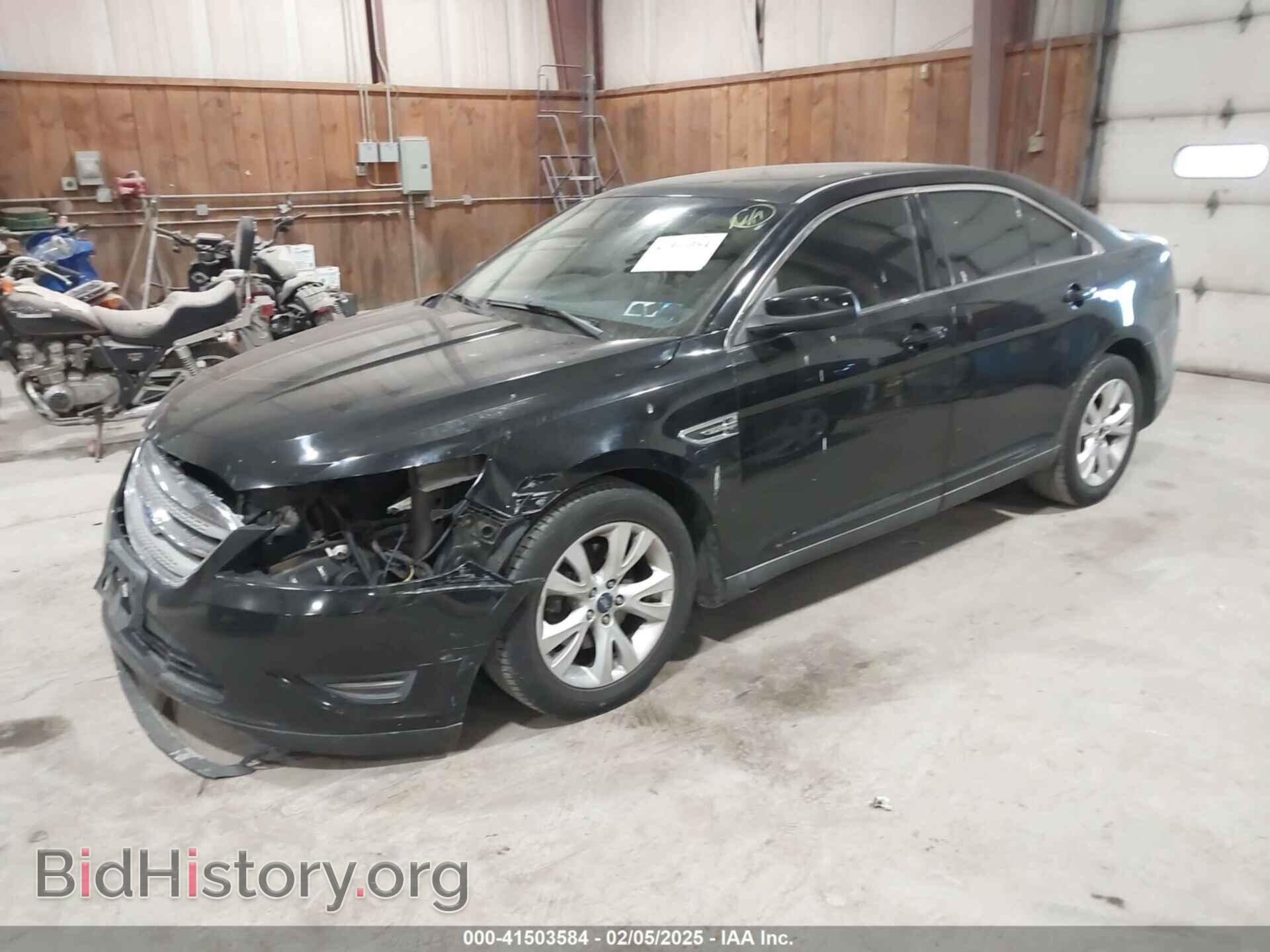 2011 FORD TAURUS - VIN: 1FAHP2HW2BG190225 - Фото 2