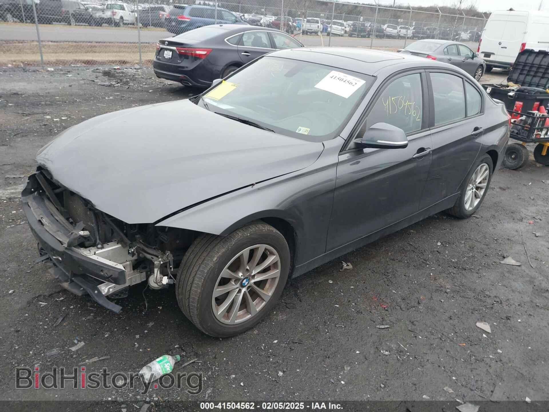 2016 BMW 320I - VIN: WBA8E1G58GNU11779 - Фото 2