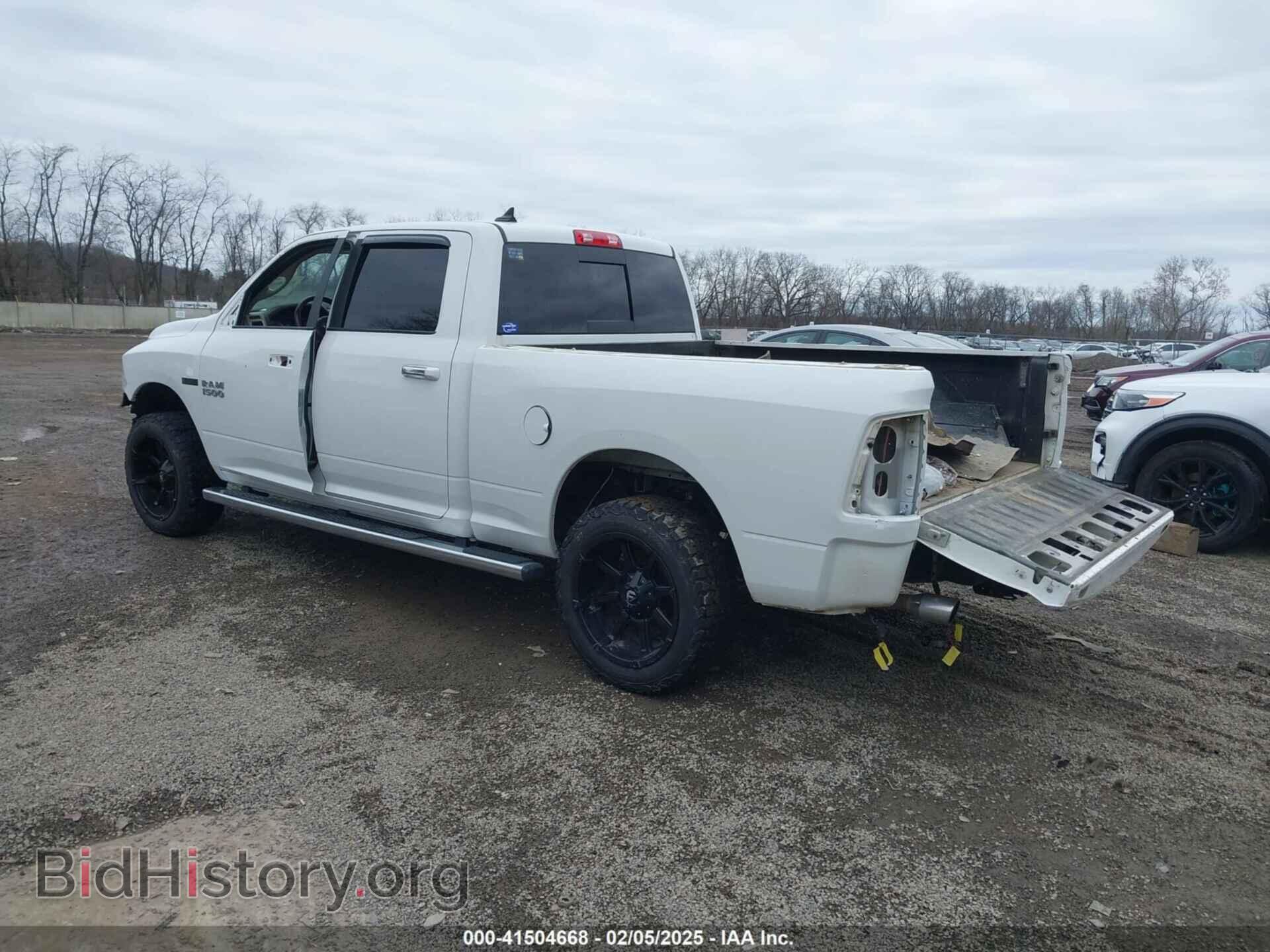 2018 RAM 1500 - VIN: 1C6RR7TM7JS229891 - Фото 3