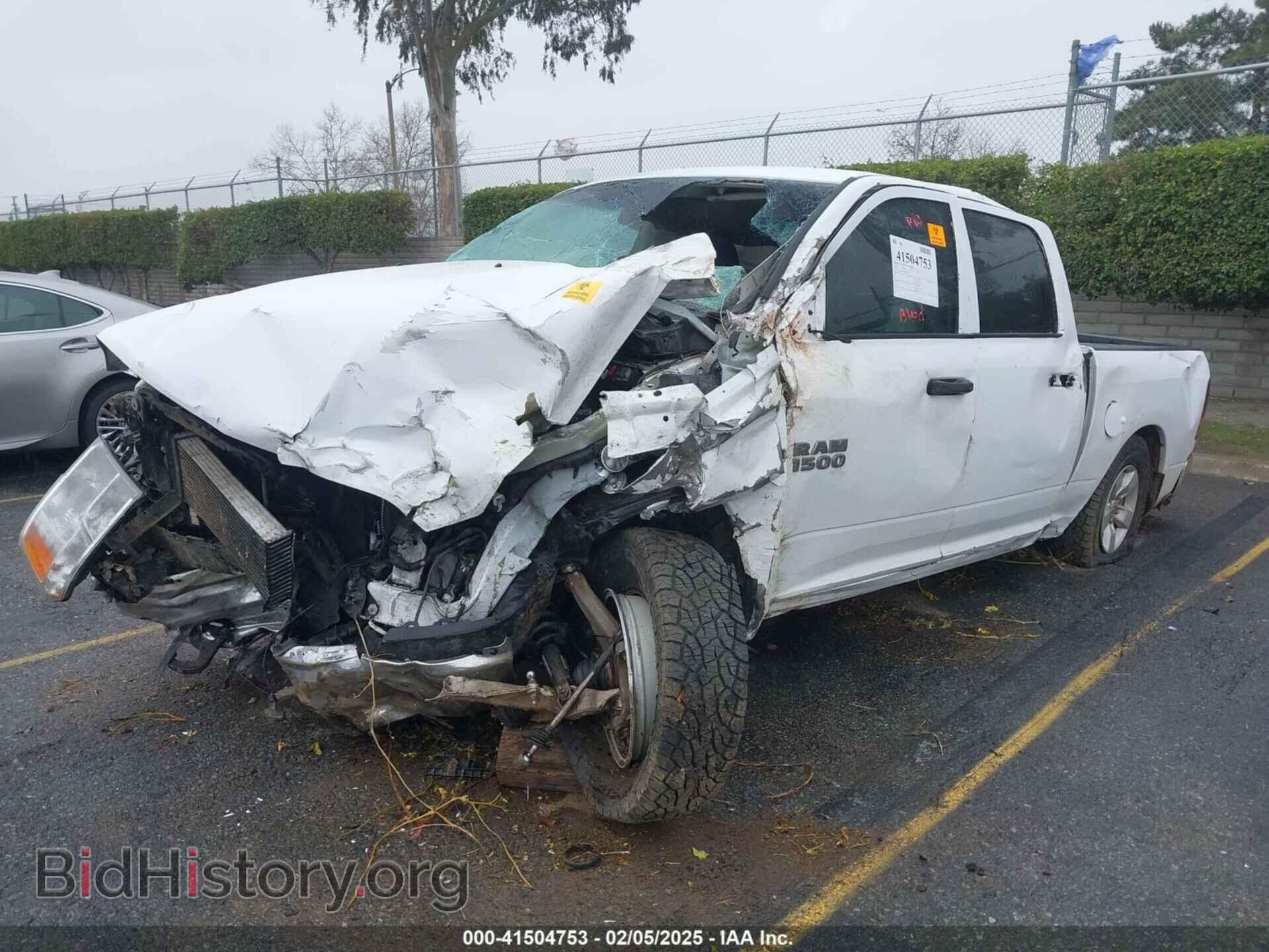 2018 RAM 1500 - VIN: 1C6RR7KMXJS262613 - Фото 2