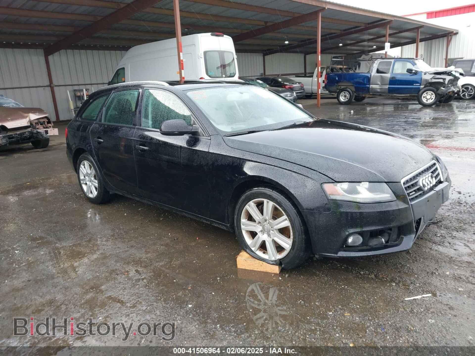 Photo WAUSFAFL7BA031562 - AUDI A4 2011
