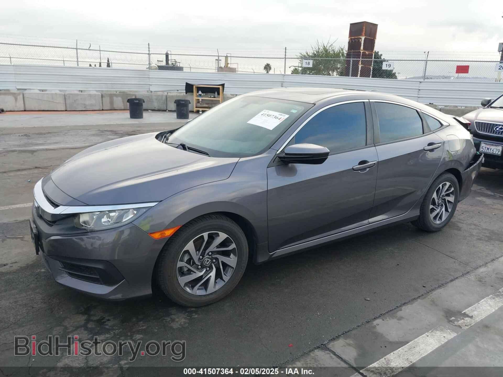 2018 HONDA CIVIC - VIN: 2HGFC2F72JH512892 - Photo 2