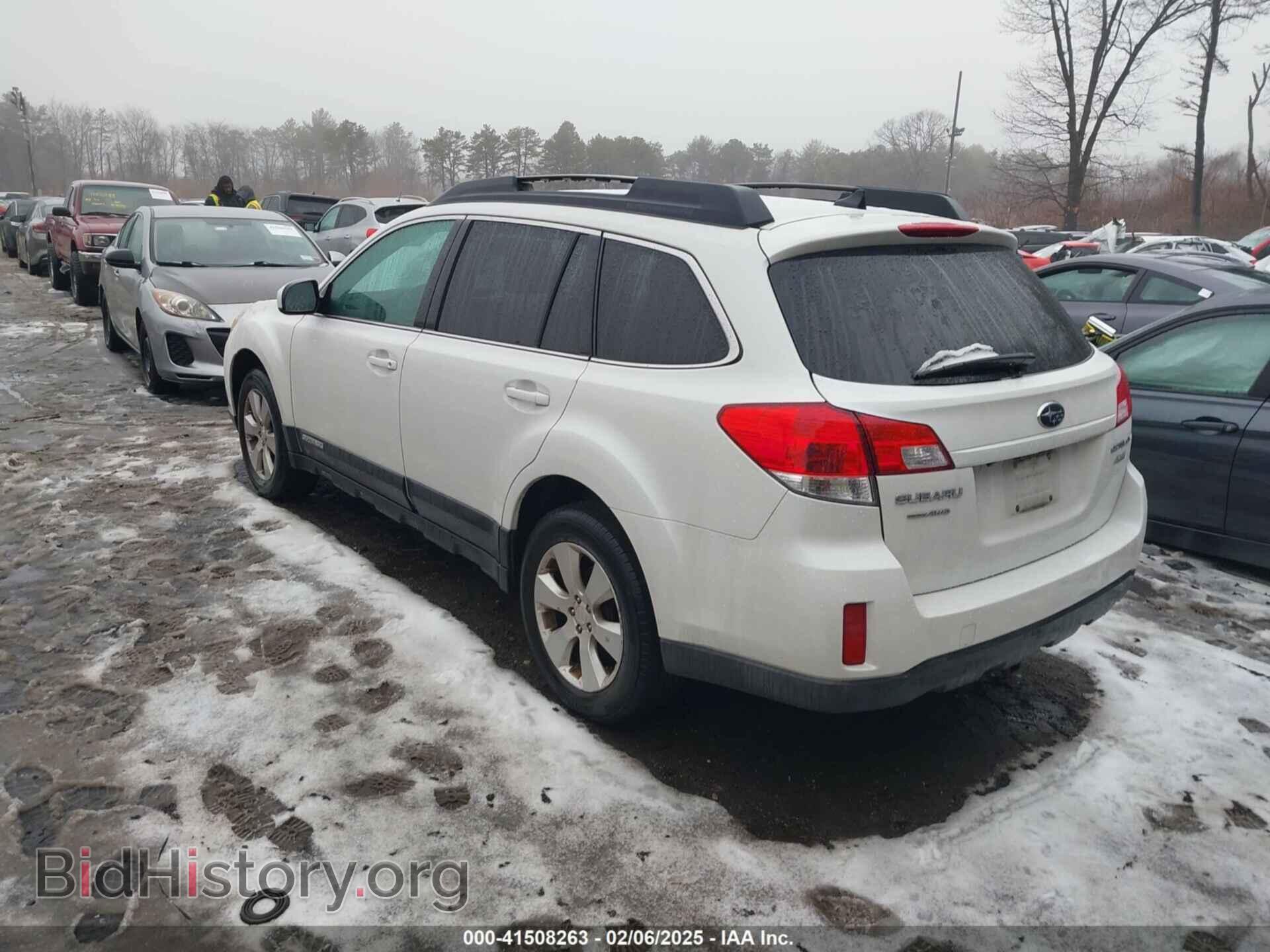 2011 SUBARU OUTBACK - VIN: 4S4BRBLC0B3365534 - Фото 3