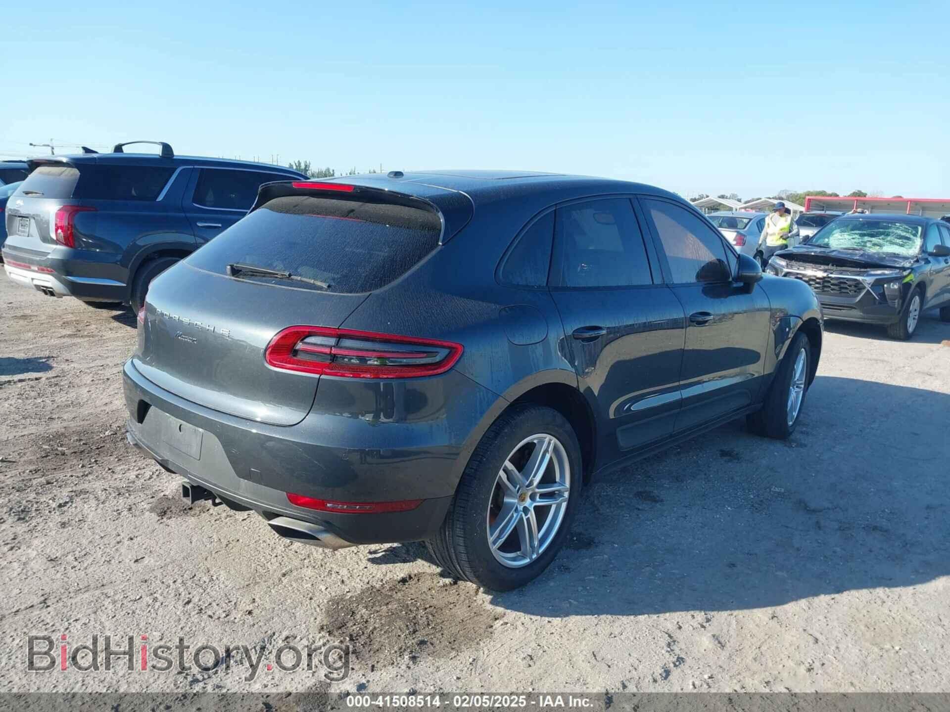 2017 PORSCHE MACAN - VIN: WP1AA2A50HLB05251 - Photo 4