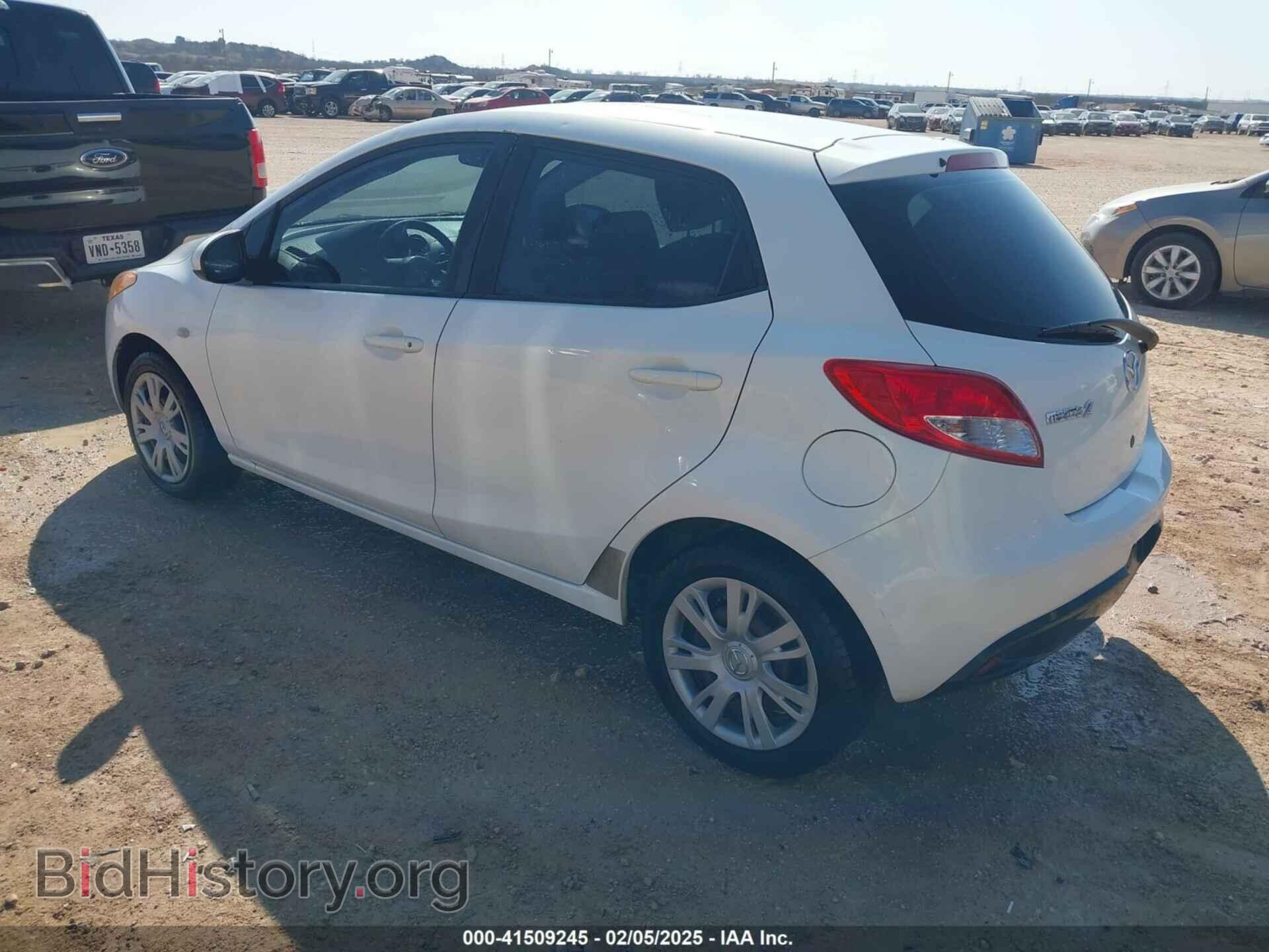 2012 MAZDA MAZDA2 - VIN: JM1DE1KY6C0147889 - Фото 3