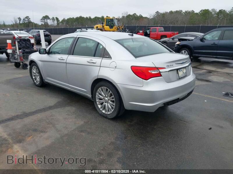 2012 Chrysler 200 (VIN 1C3CCBAB5CN248854) — фото 3 из 16