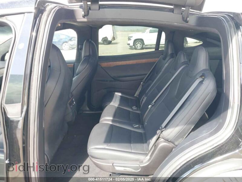 2019 Tesla MODEL X (VIN 5YJXCDE27KF195137) — фото 8 из 18