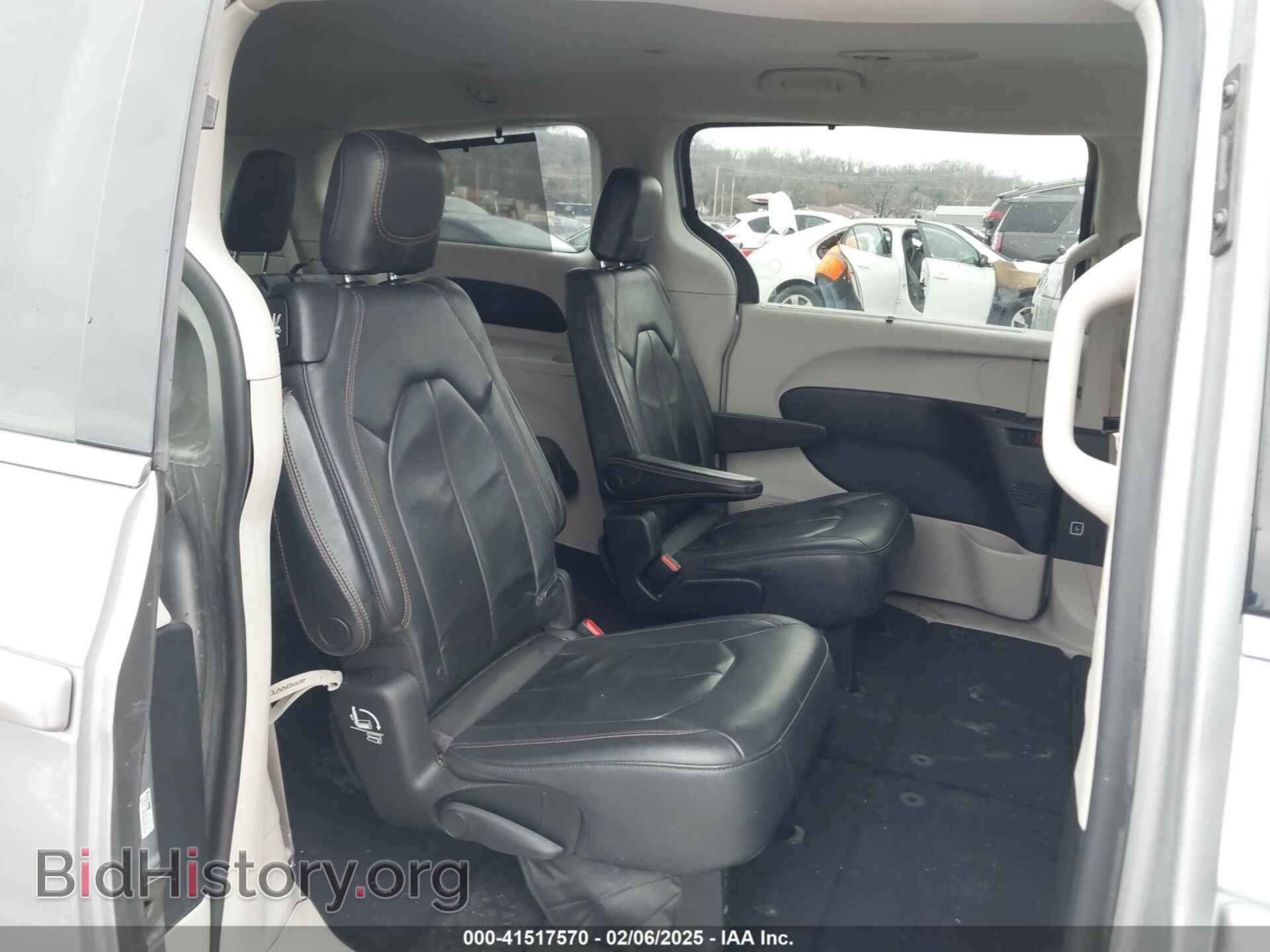 2017 CHRYSLER PACIFICA - VIN: 2C4RC1BG8HR784976 - Фото 8