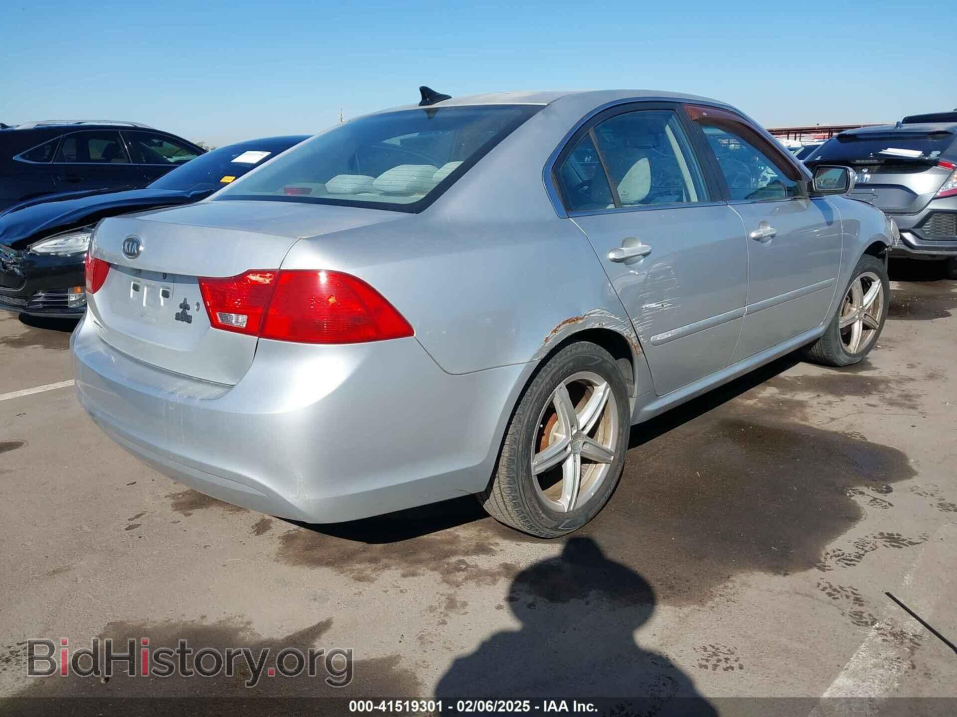 2010 KIA OPTIMA - VIN: KNAGG4A89A5435199 - Фото 4