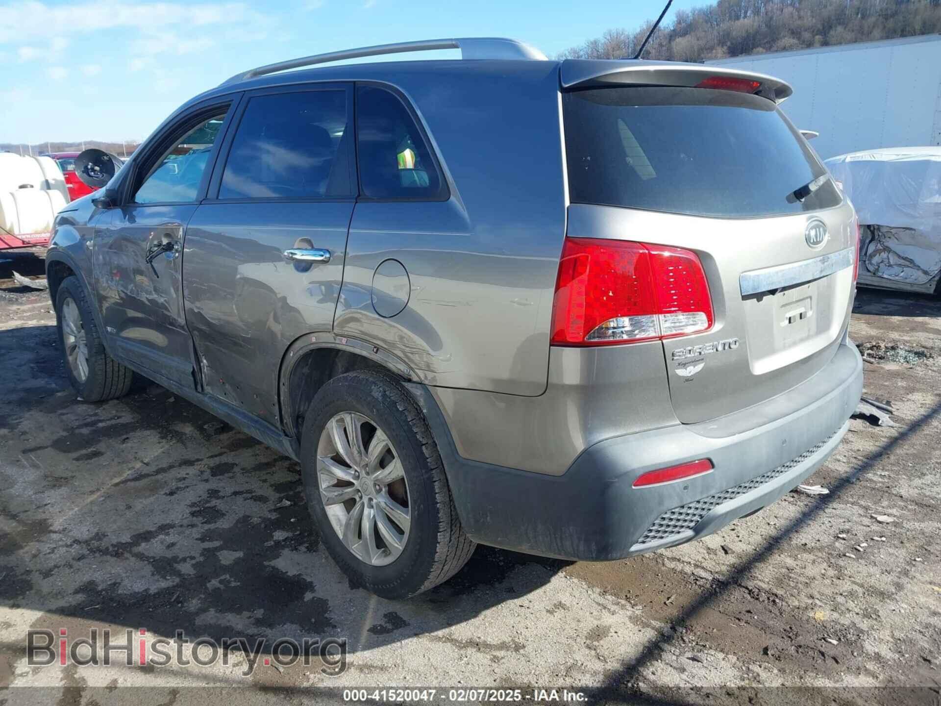 2011 KIA SORENTO - VIN: 5XYKUDA19BG094856 - Фото 3