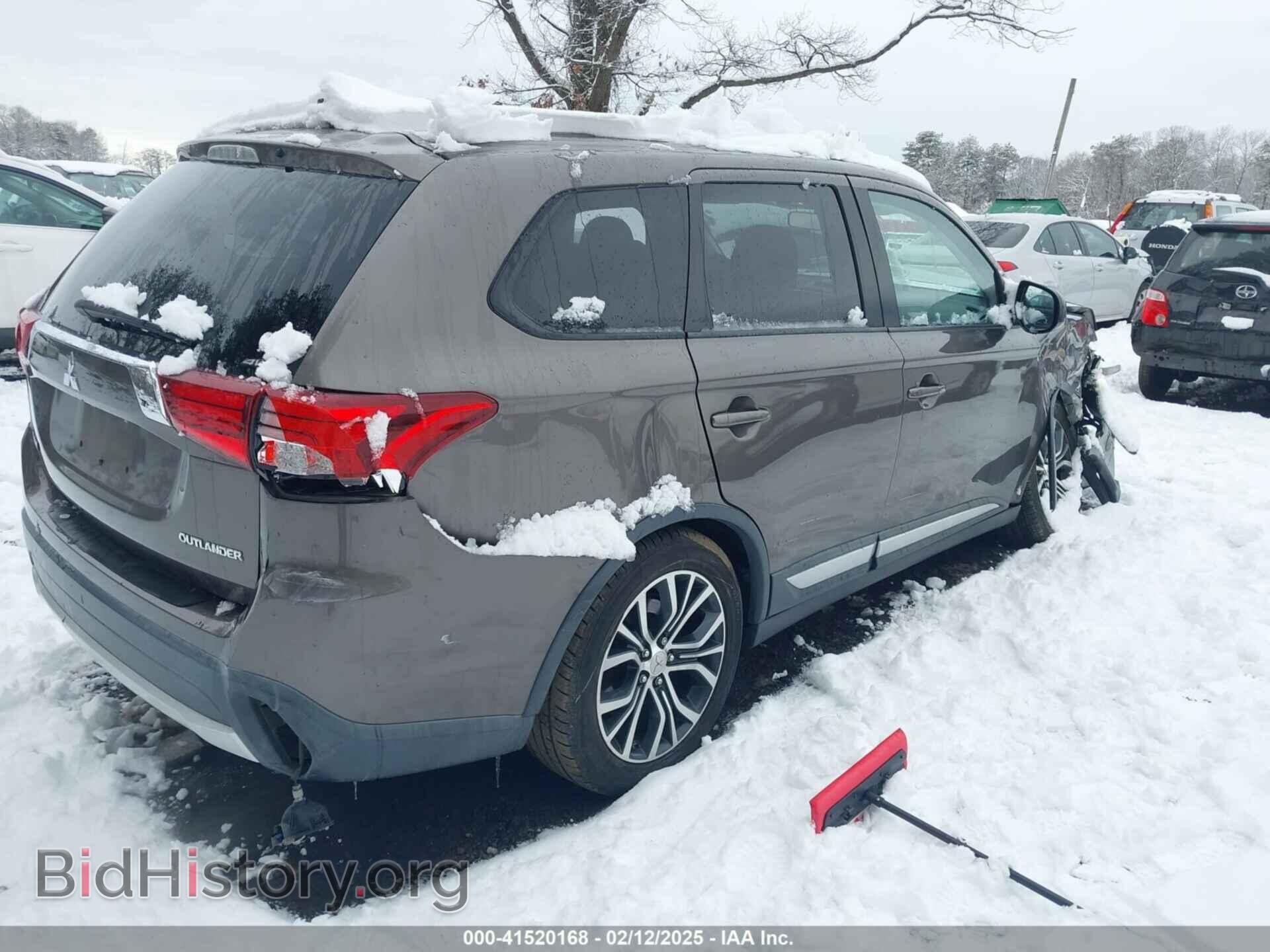 2017 MITSUBISHI OUTLANDER - VIN: JA4AZ2A36HZ015375 - Фото 4