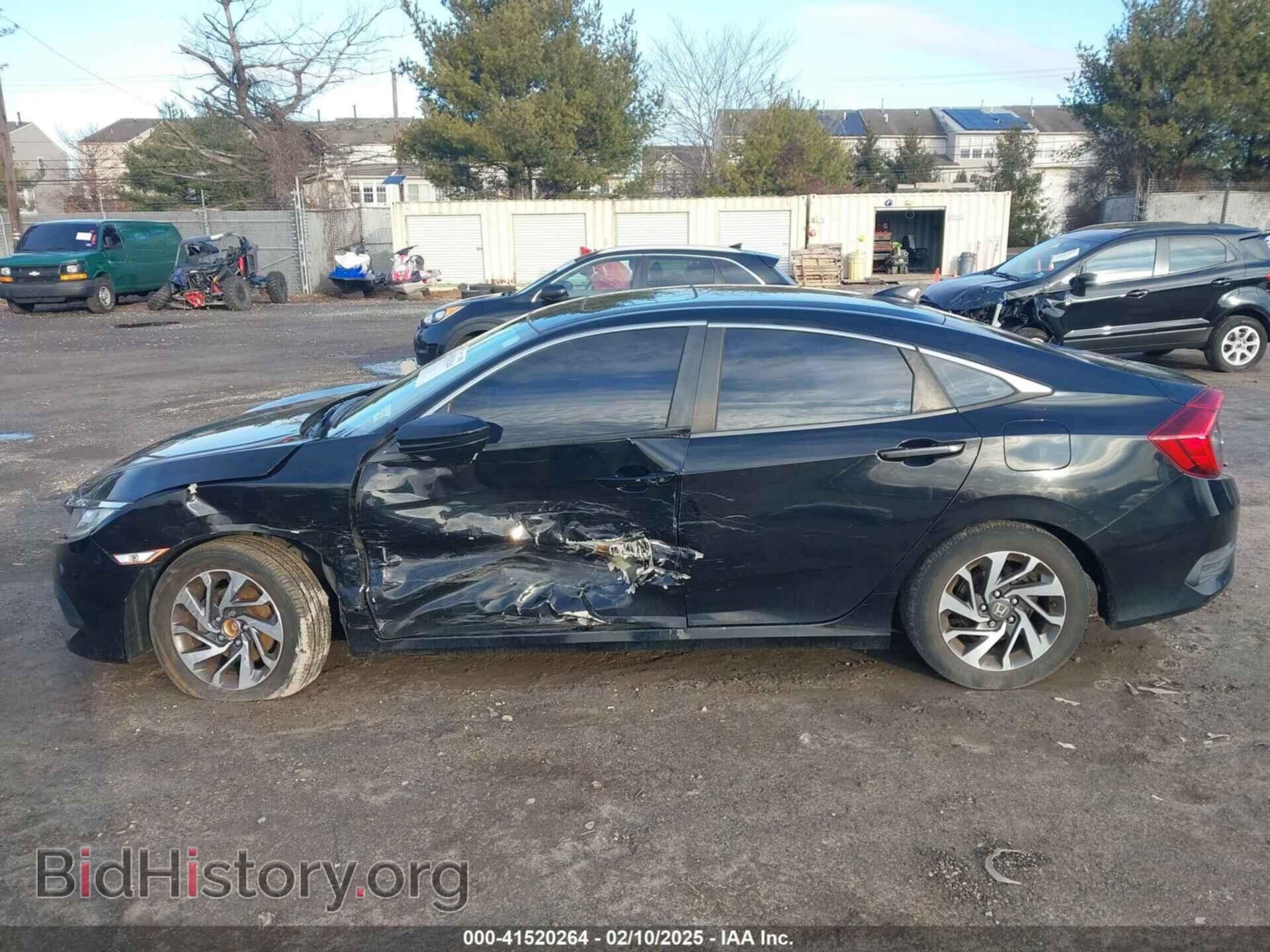 2018 HONDA CIVIC - VIN: 2HGFC2F76JH565241 - Фото 14