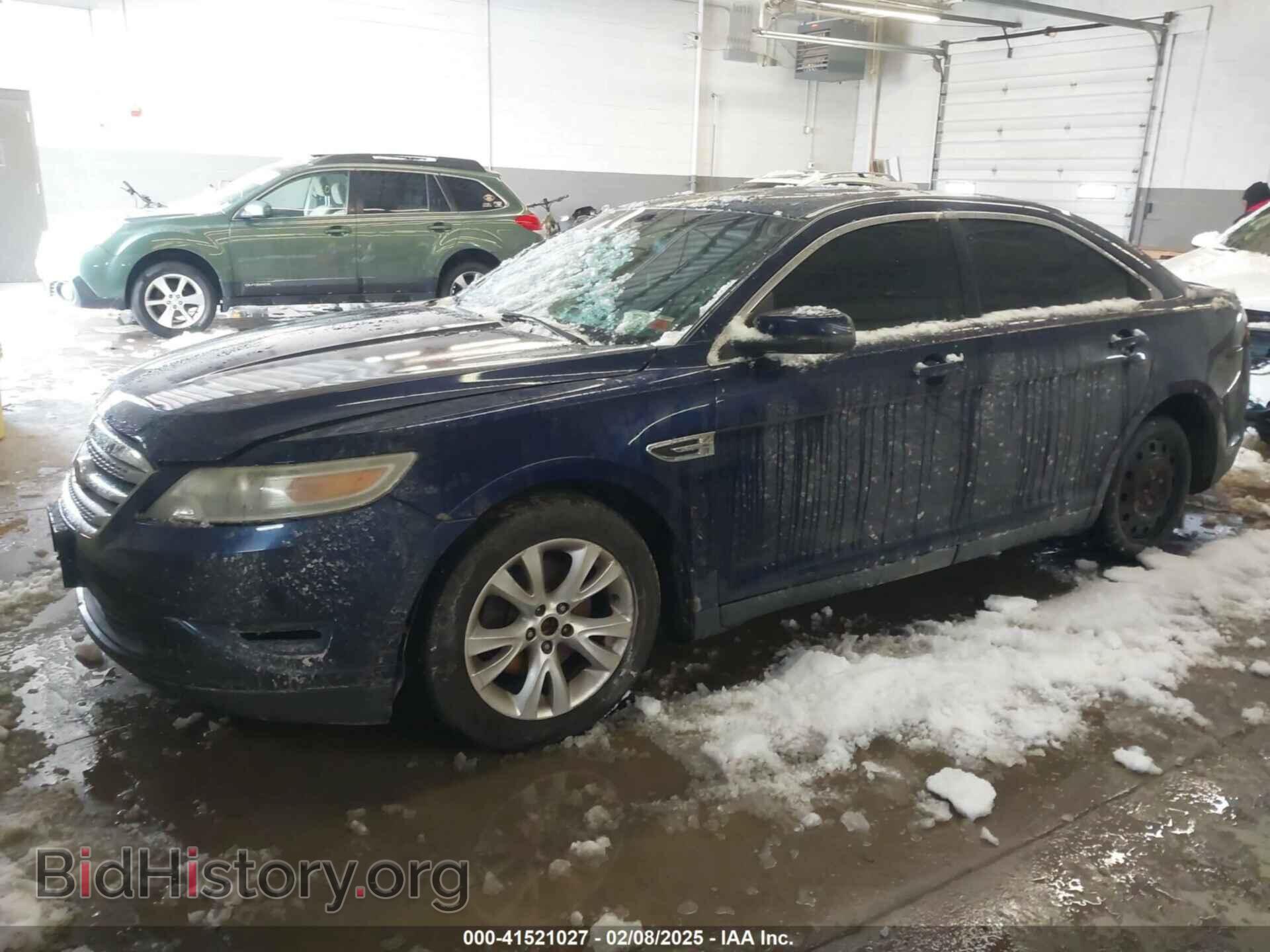 2011 FORD TAURUS - VIN: 1FAHP2EW2EG104805 - Фото 2