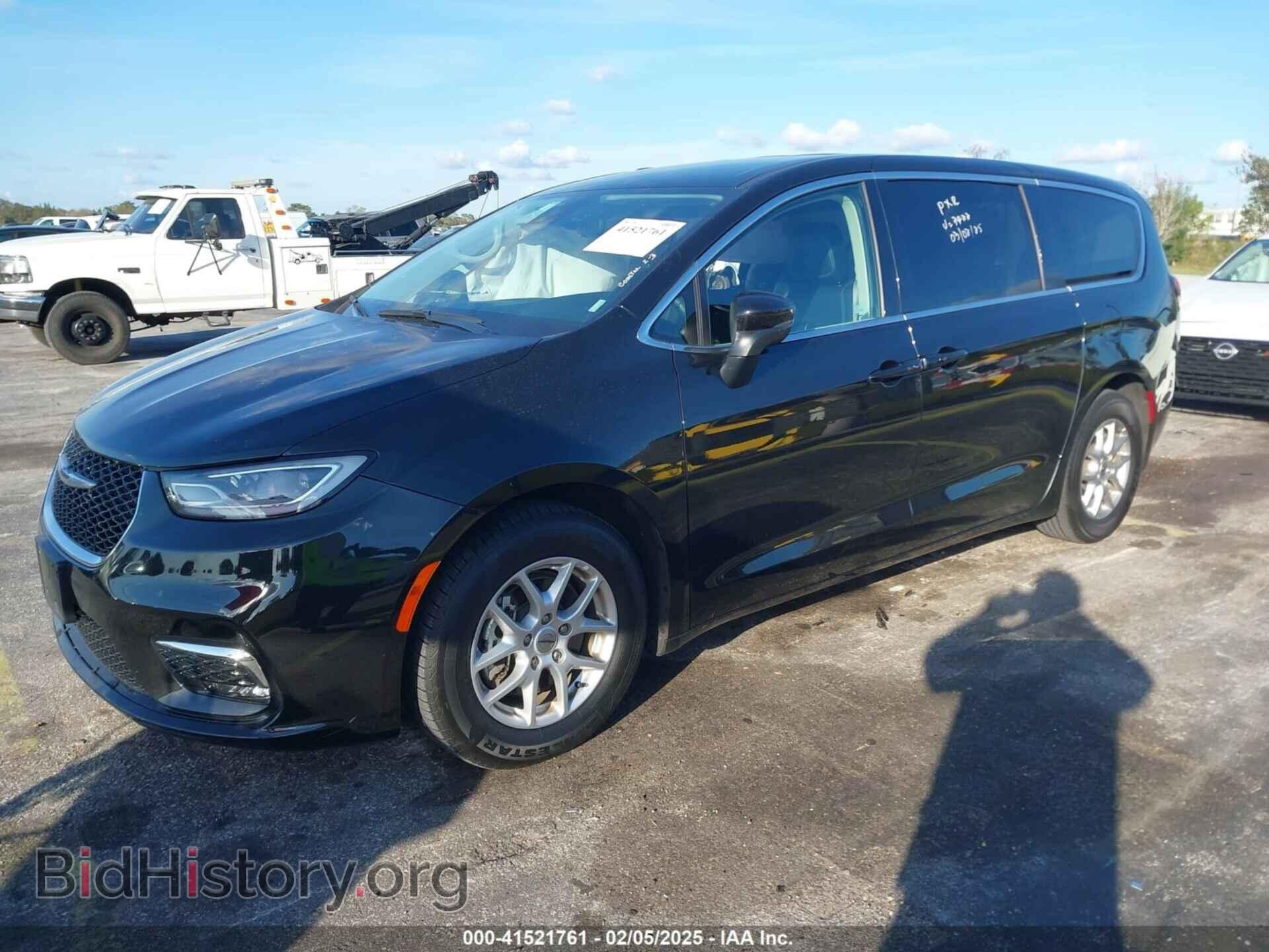 2023 CHRYSLER PACIFICA - VIN: 2C4RC1BG4PR607422 - Фото 2