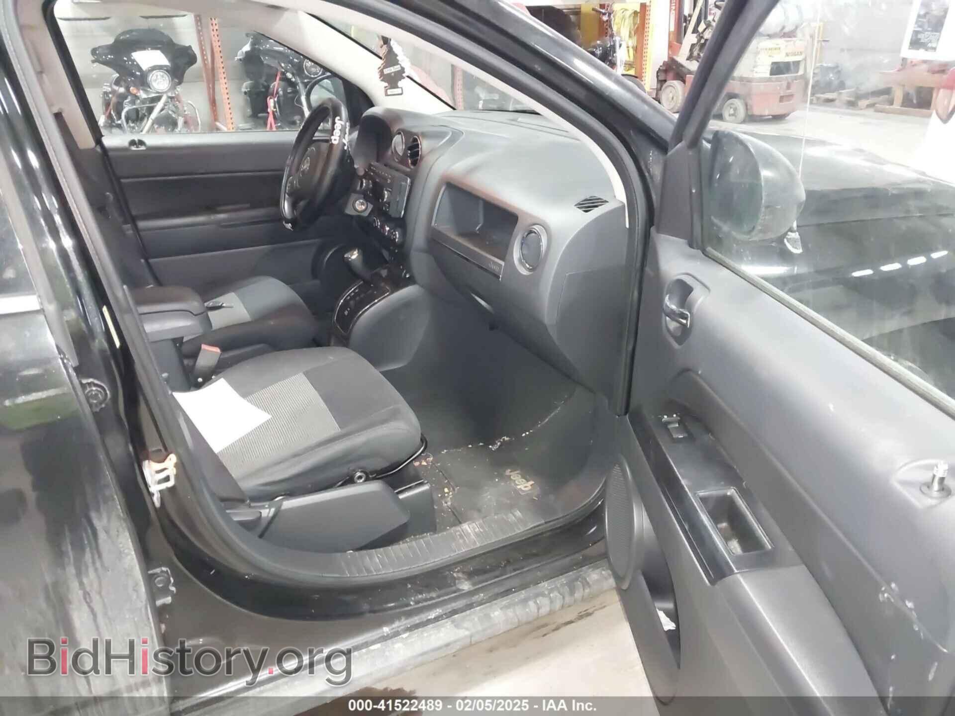2011 JEEP COMPASS - VIN: 1J4NF1FB5BD164241 - Photo 5