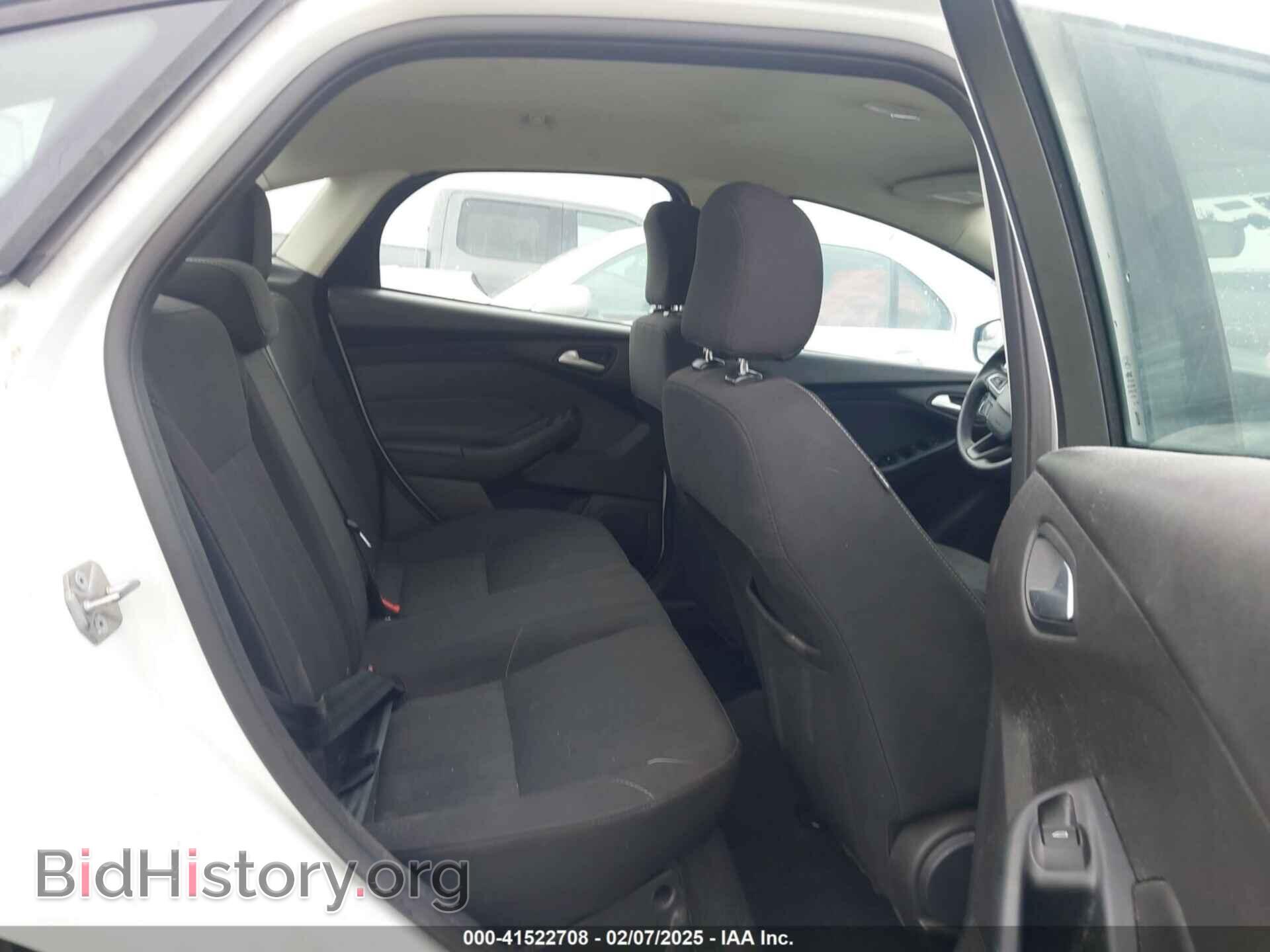 2017 FORD FOCUS - VIN: 1FADP3F28HL271847 - Фото 8