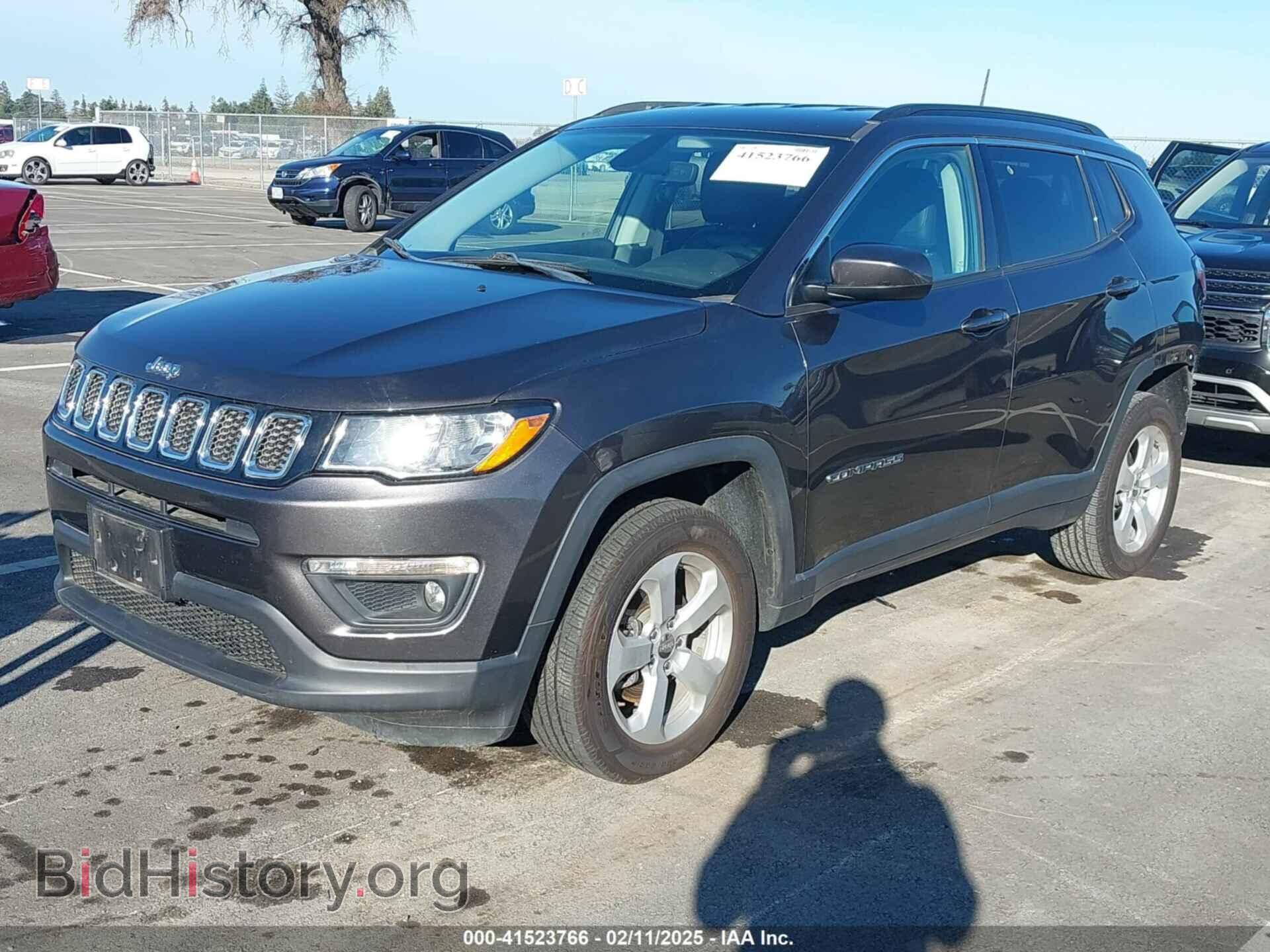 2019 JEEP COMPASS - VIN: 3C4NJDBB4KT641179 - Фото 2