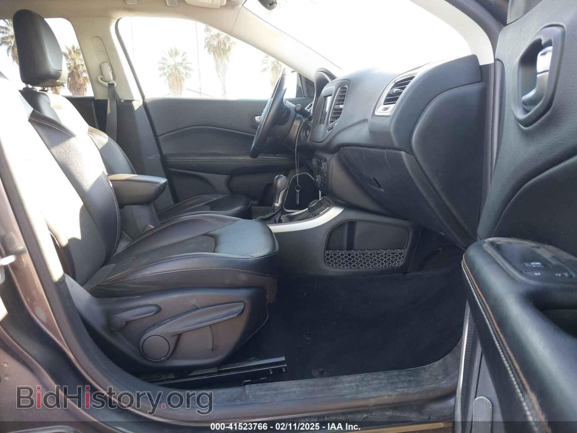 2019 JEEP COMPASS - VIN: 3C4NJDBB4KT641179 - Фото 5