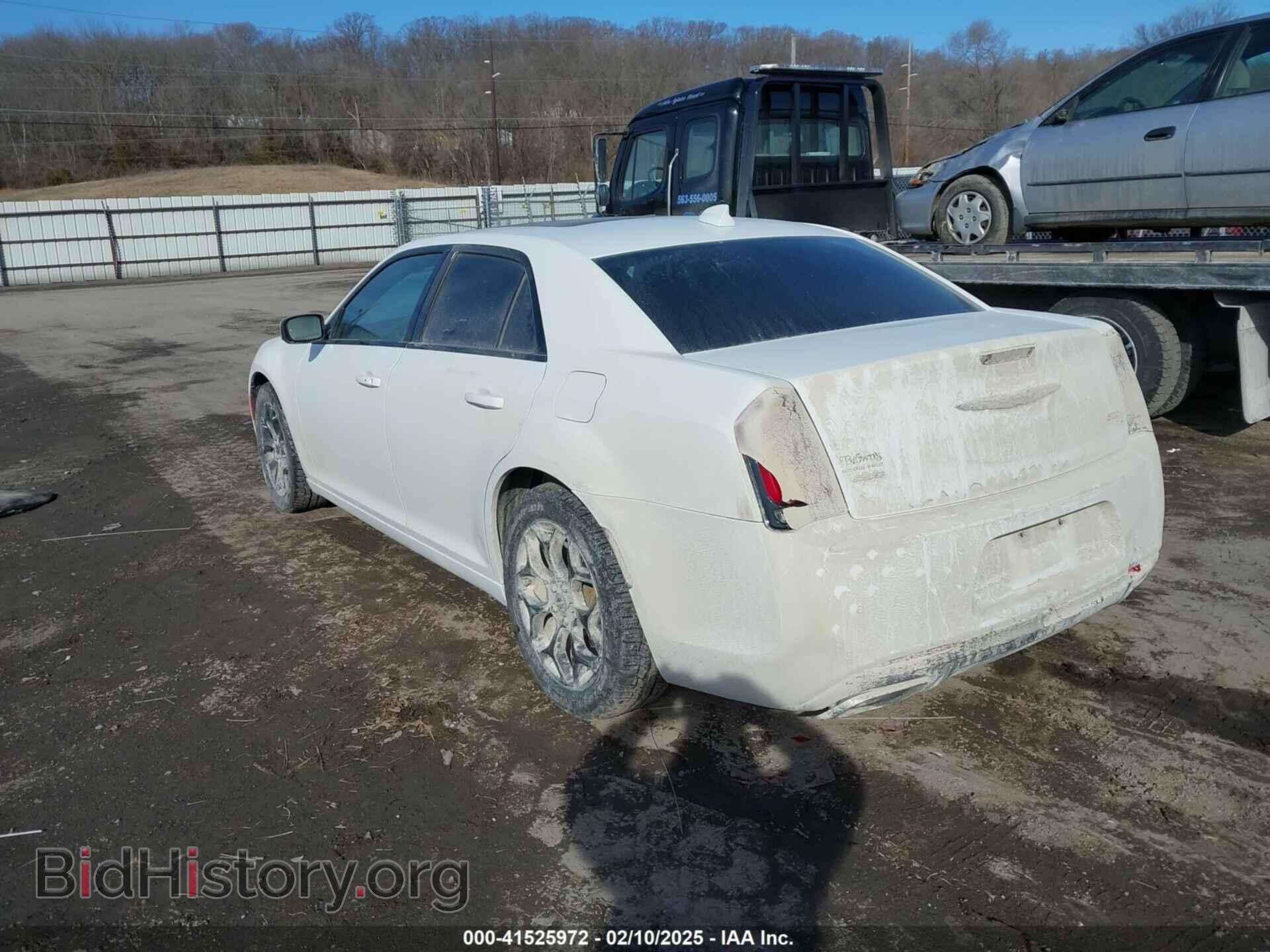 2017 CHRYSLER 300 - VIN: 2C3CCAGG7HH591520 - Фото 3