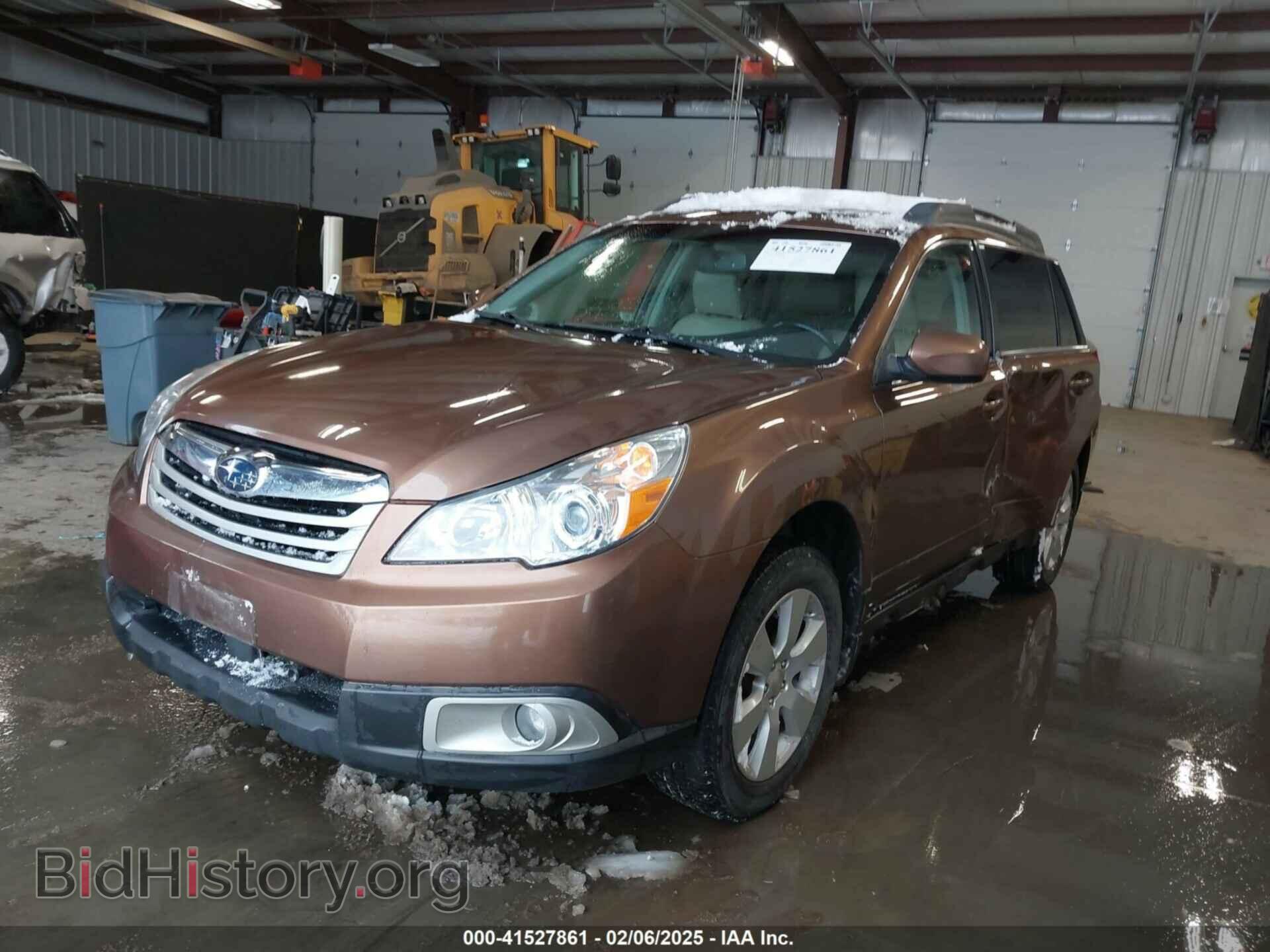 2011 SUBARU OUTBACK - VIN: 4S4BRBGC3B3395749 - Фото 2