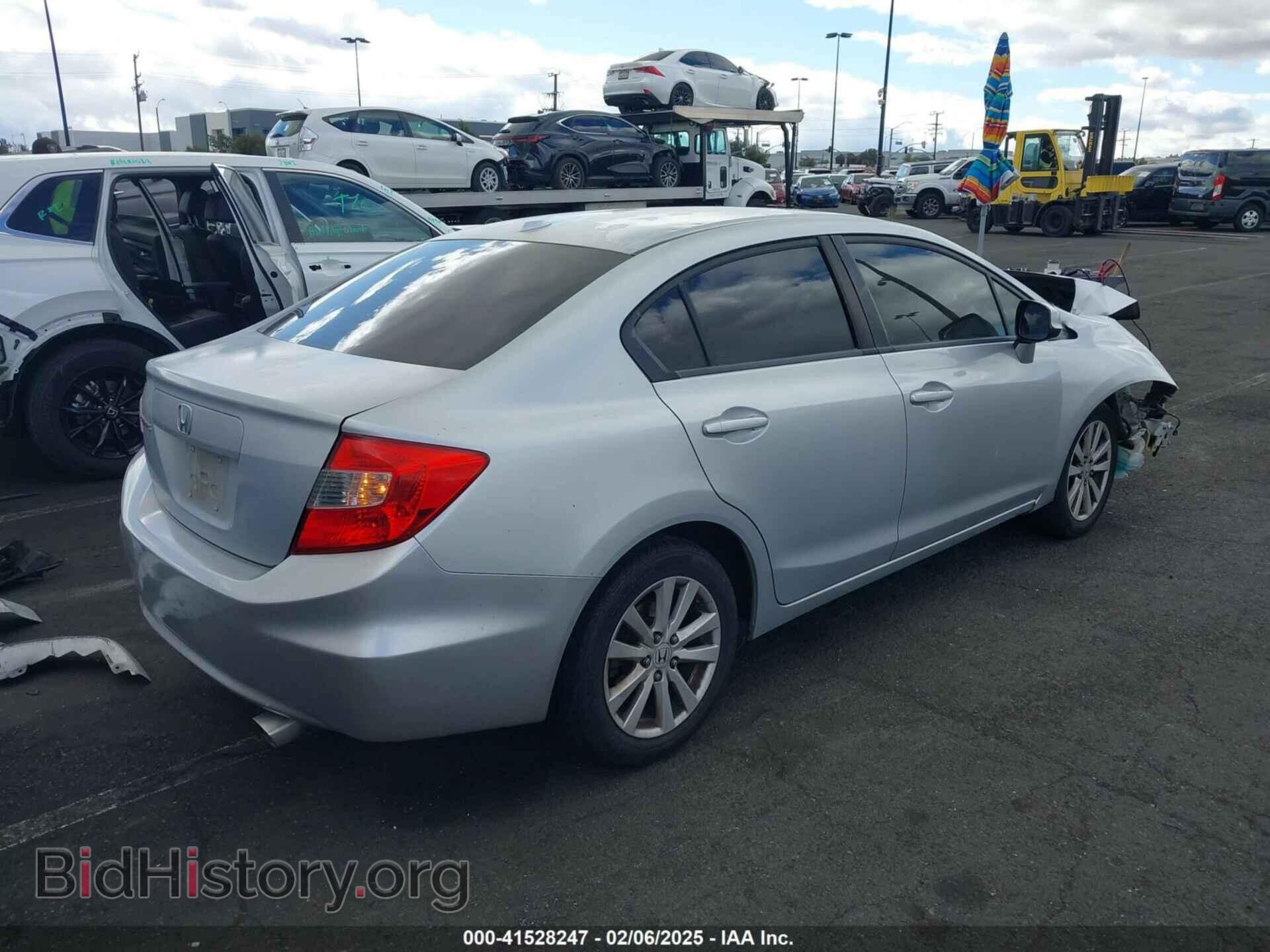 2012 HONDA CIVIC - VIN: 2HGFB2F91CH539735 - Фото 4