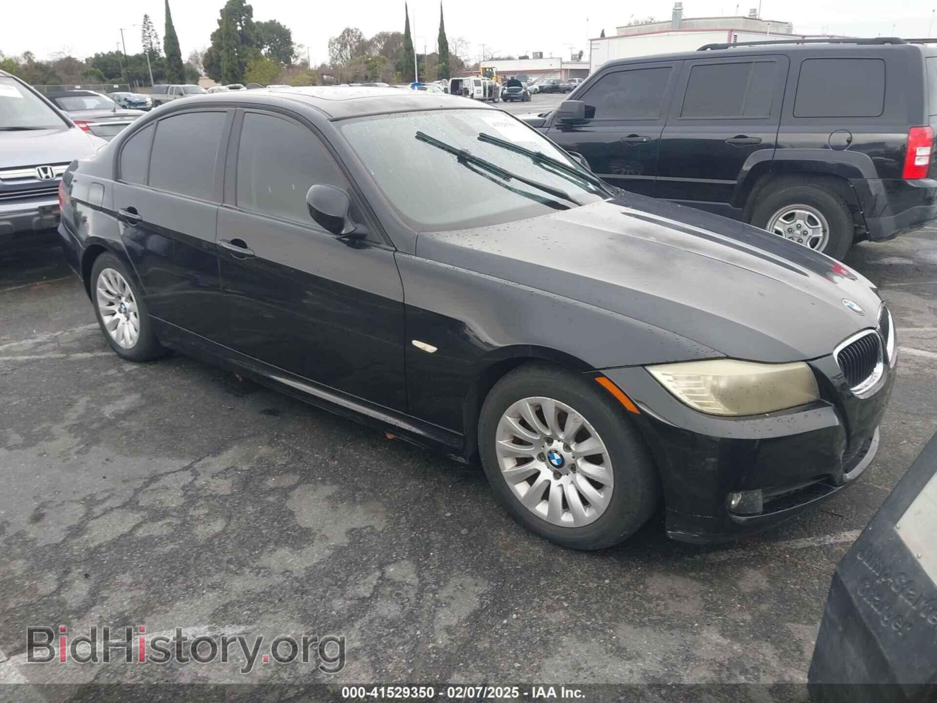 Фотография WBAPH53589A438264 - BMW 328I 2009