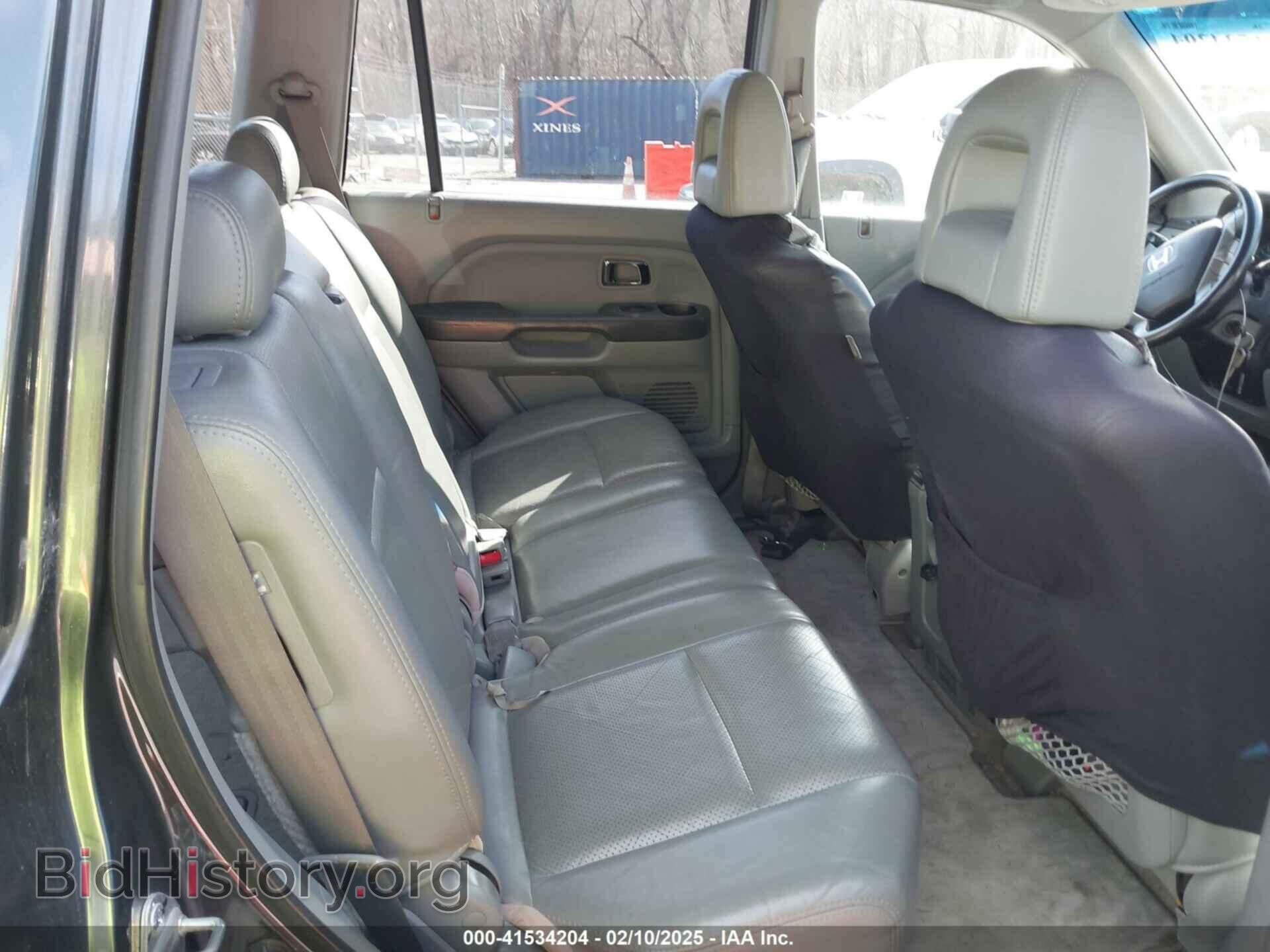 2005 HONDA PILOT - VIN: 5FNYF18605B055105 - Фото 8