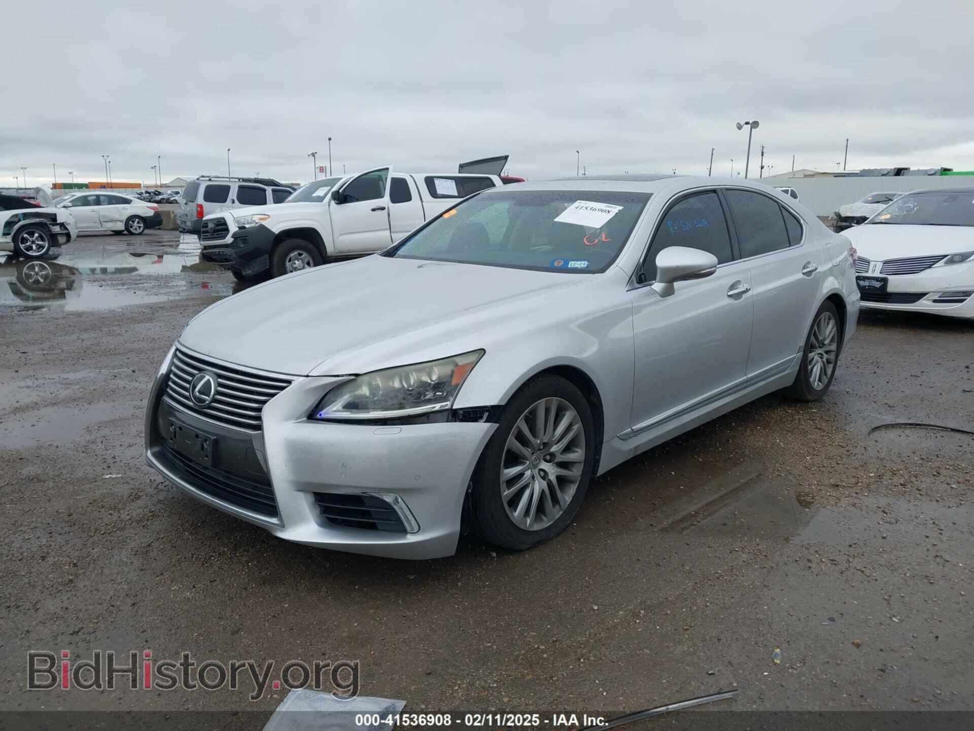 2014 LEXUS LS 460 - VIN: JTHBL5EF9E5126828 - Photo 2