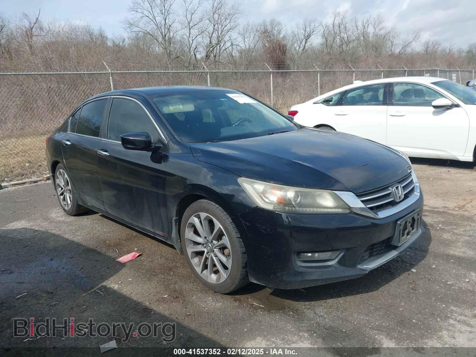 Photo 1HGCR2F57FA065675 - HONDA ACCORD 2015