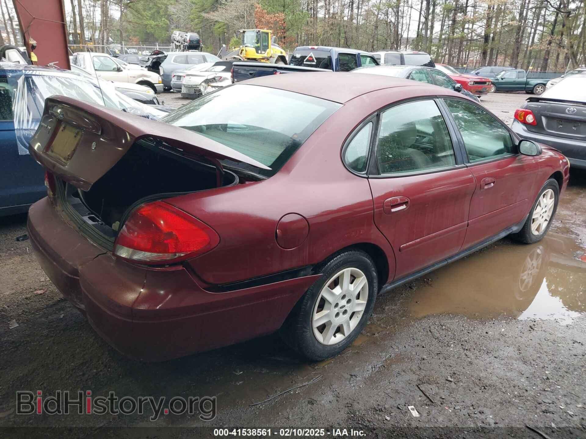 2007 FORD TAURUS - VIN: 1FAFP53U67A139366 - Фото 4