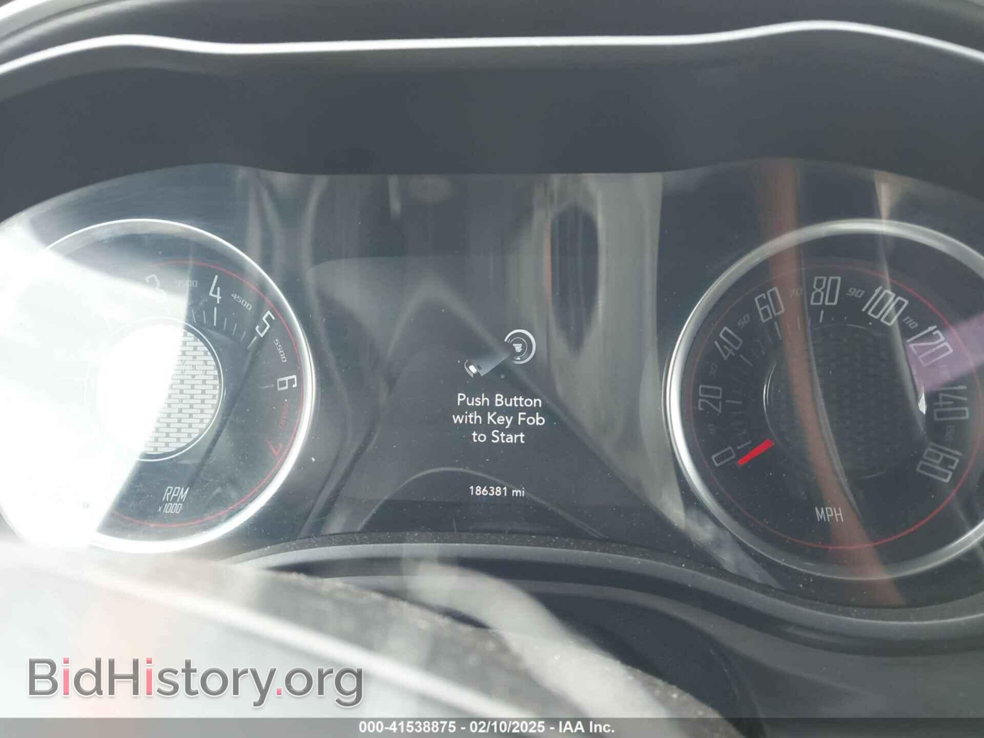 2017 DODGE CHALLENGER - VIN: 2C3CDZAG0HH572554 - Фото 7