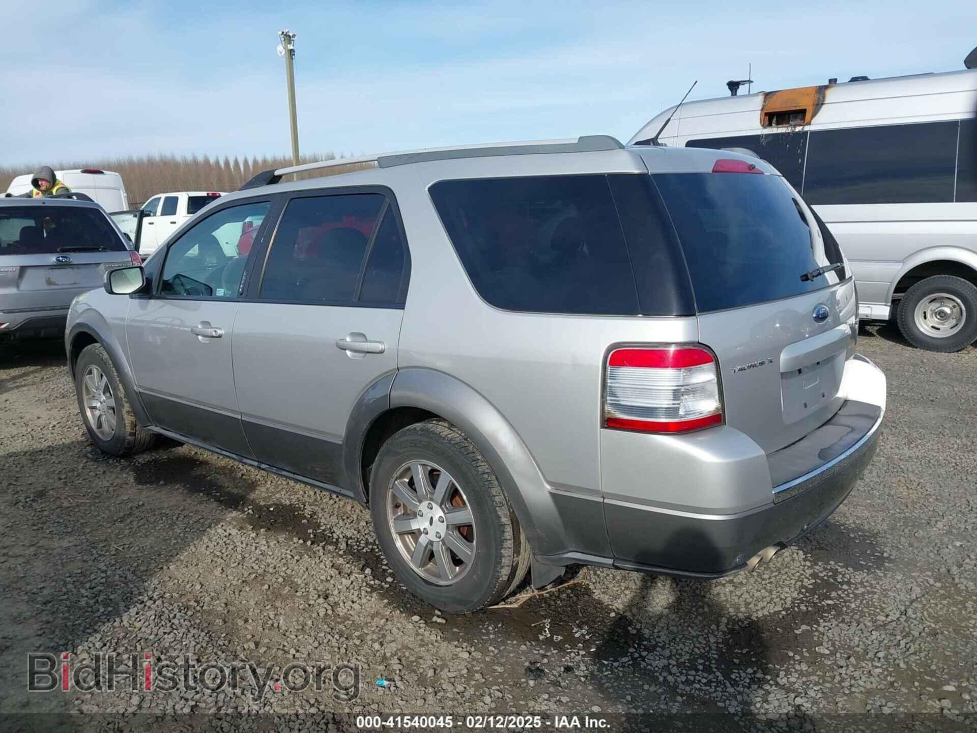 2008 FORD TAURUS X - VIN: 1FMDK05W28GA34013 - Фото 3